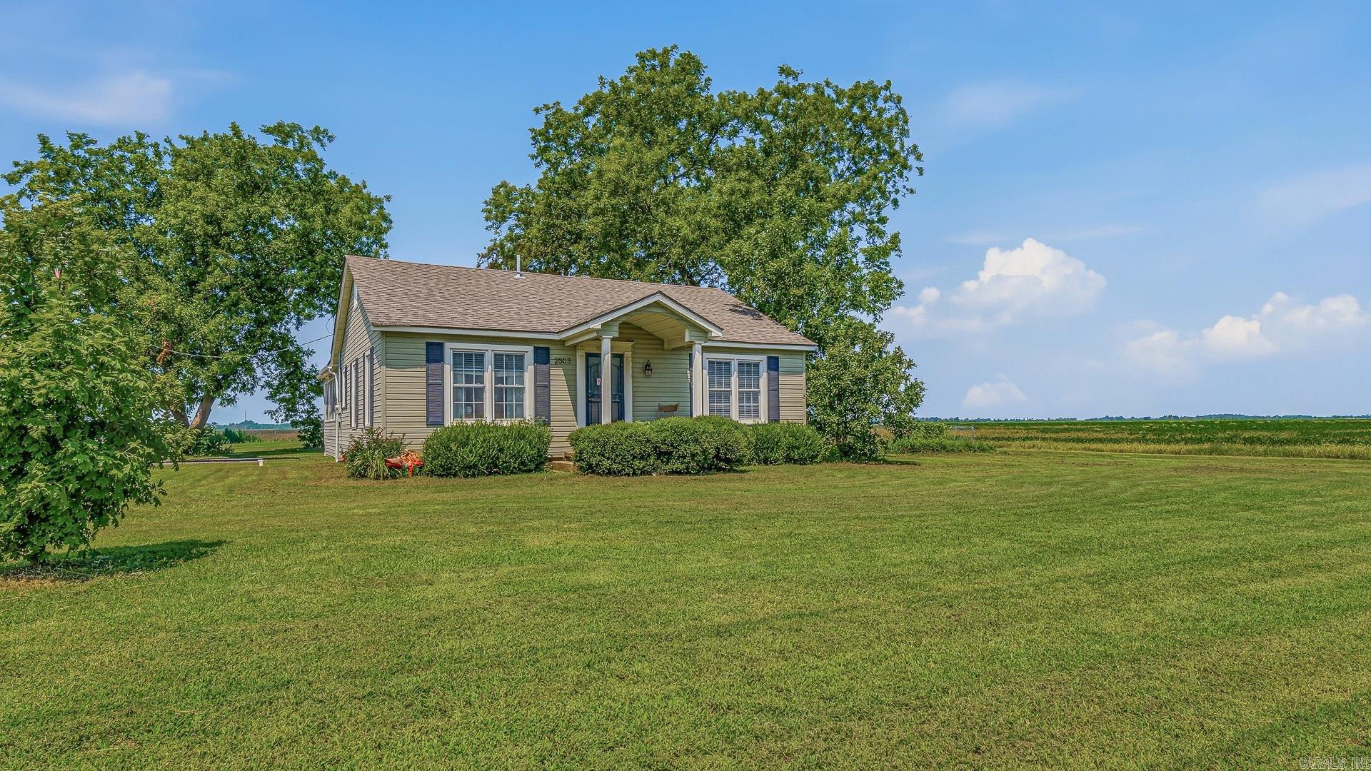 2503 N Us Highway 61 Property Photo 4