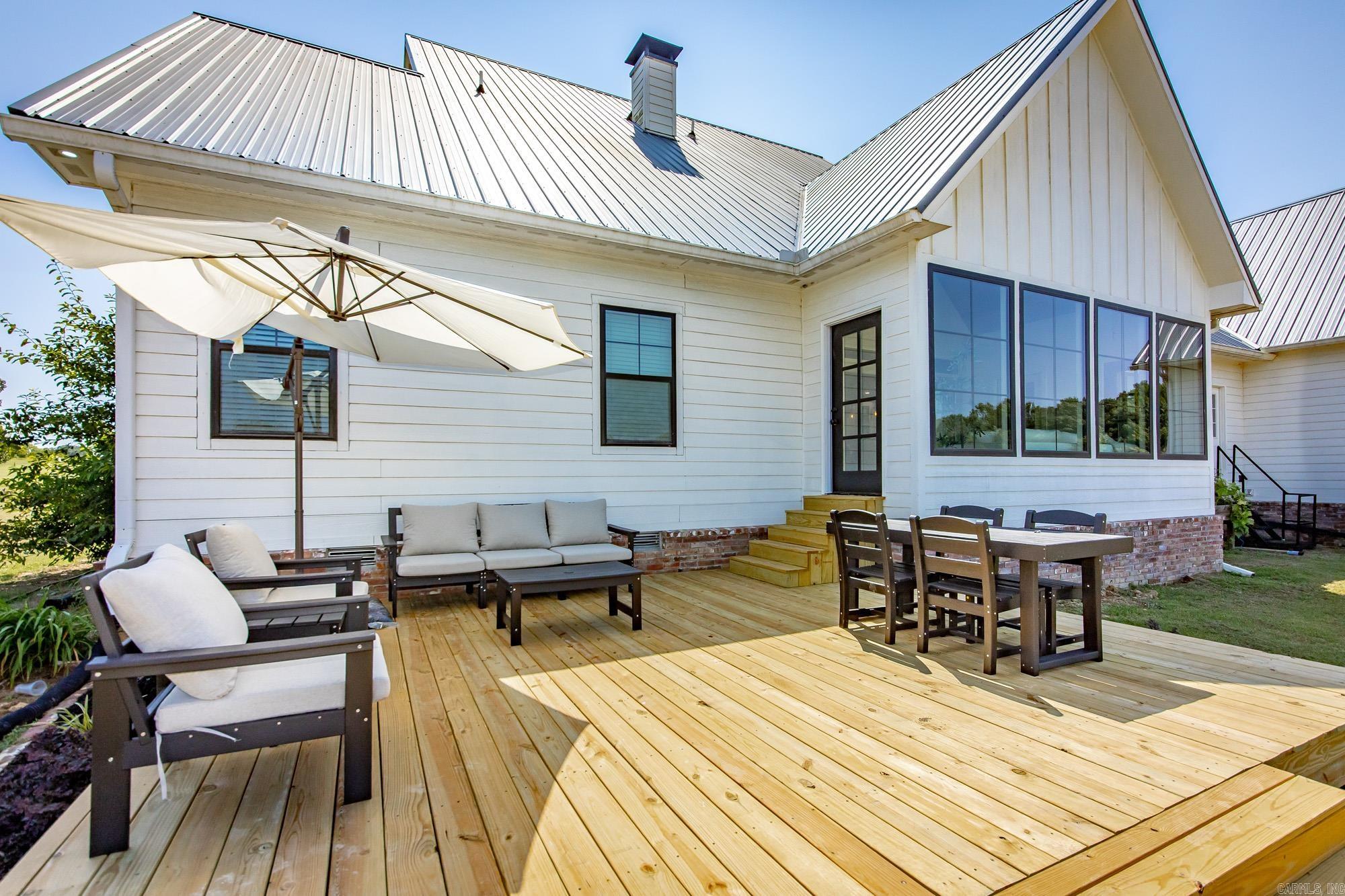 226 Hay Meadow Cove Property Photo 7