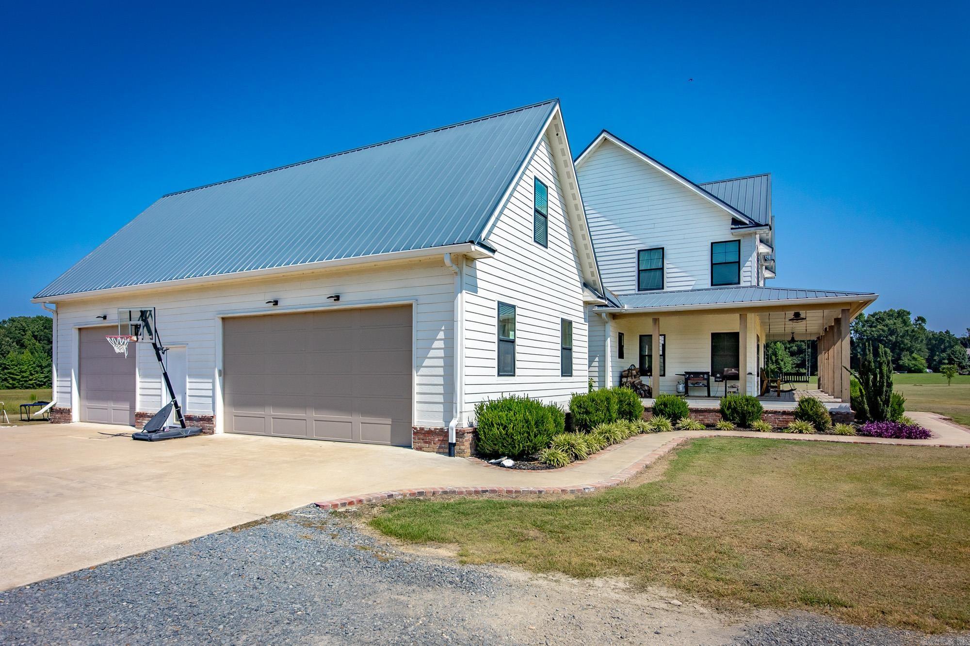 226 Hay Meadow Cove Property Photo 40