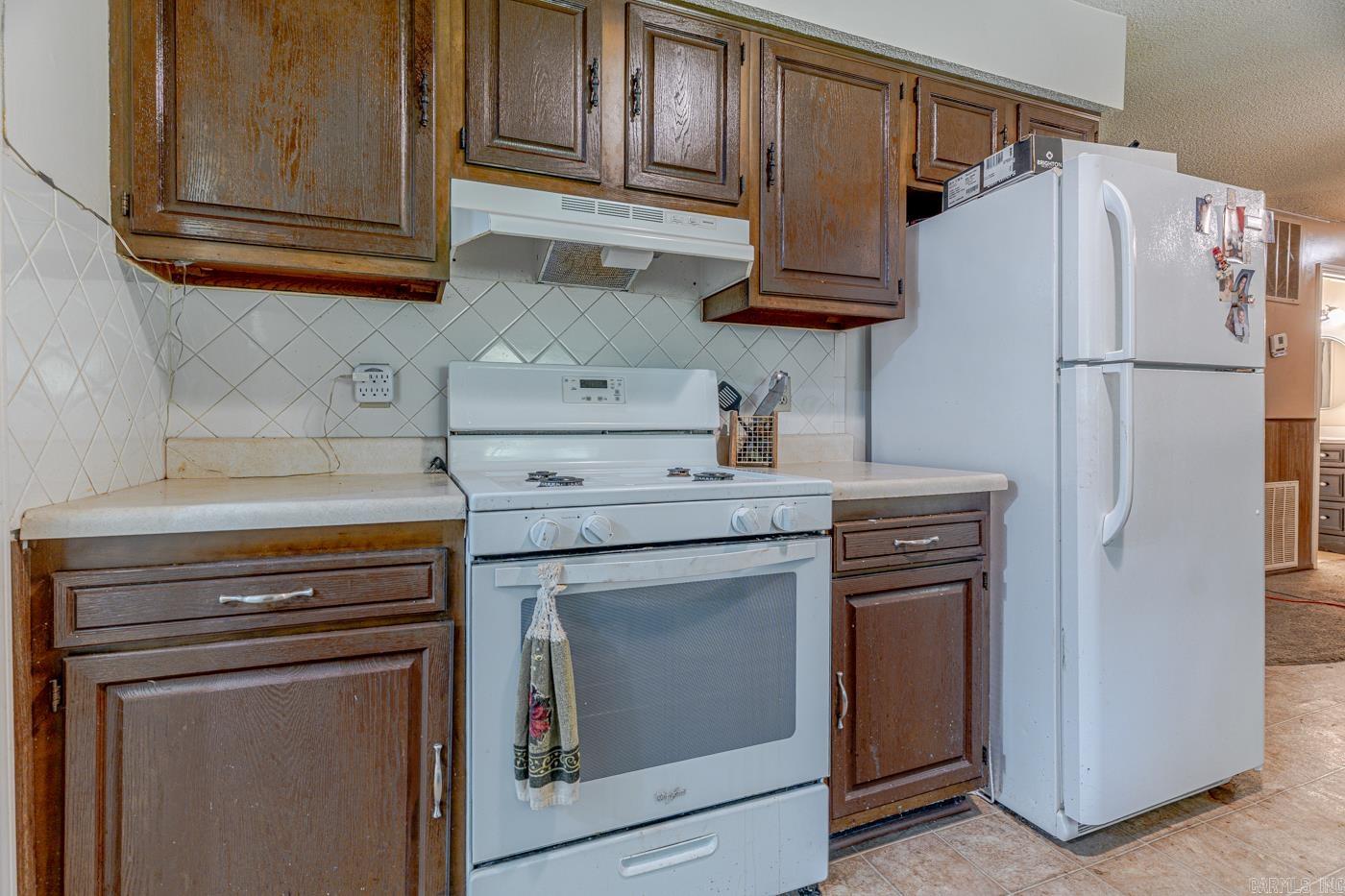 1135 Meadowcrest Drive Property Photo 13