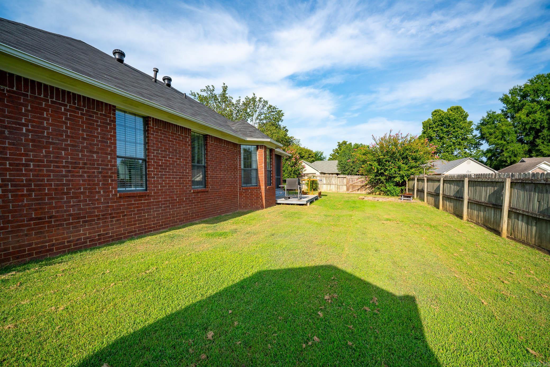 2445 Sharpe Circle Property Photo 36