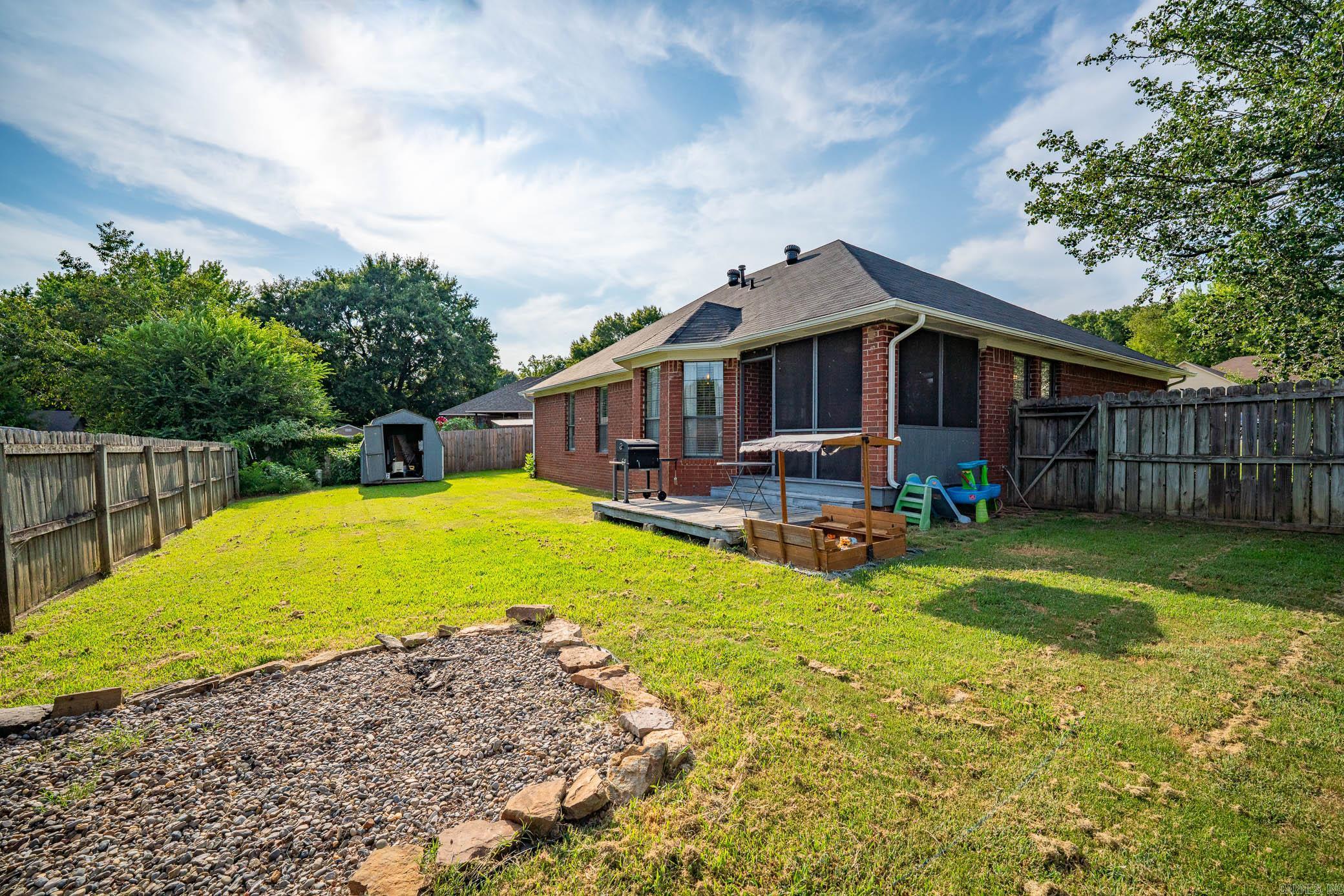 2445 Sharpe Circle Property Photo 37