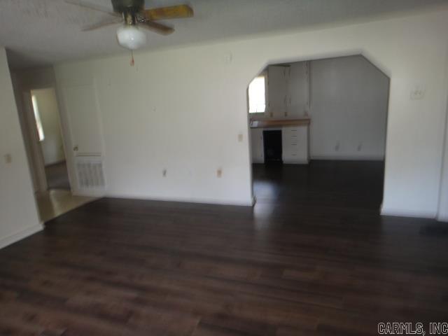 579 Hwy 367 N Property Photo 9