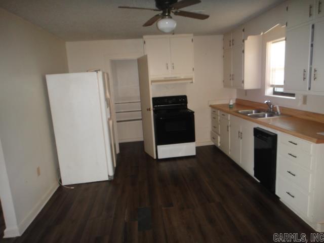 579 Hwy 367 N Property Photo 12