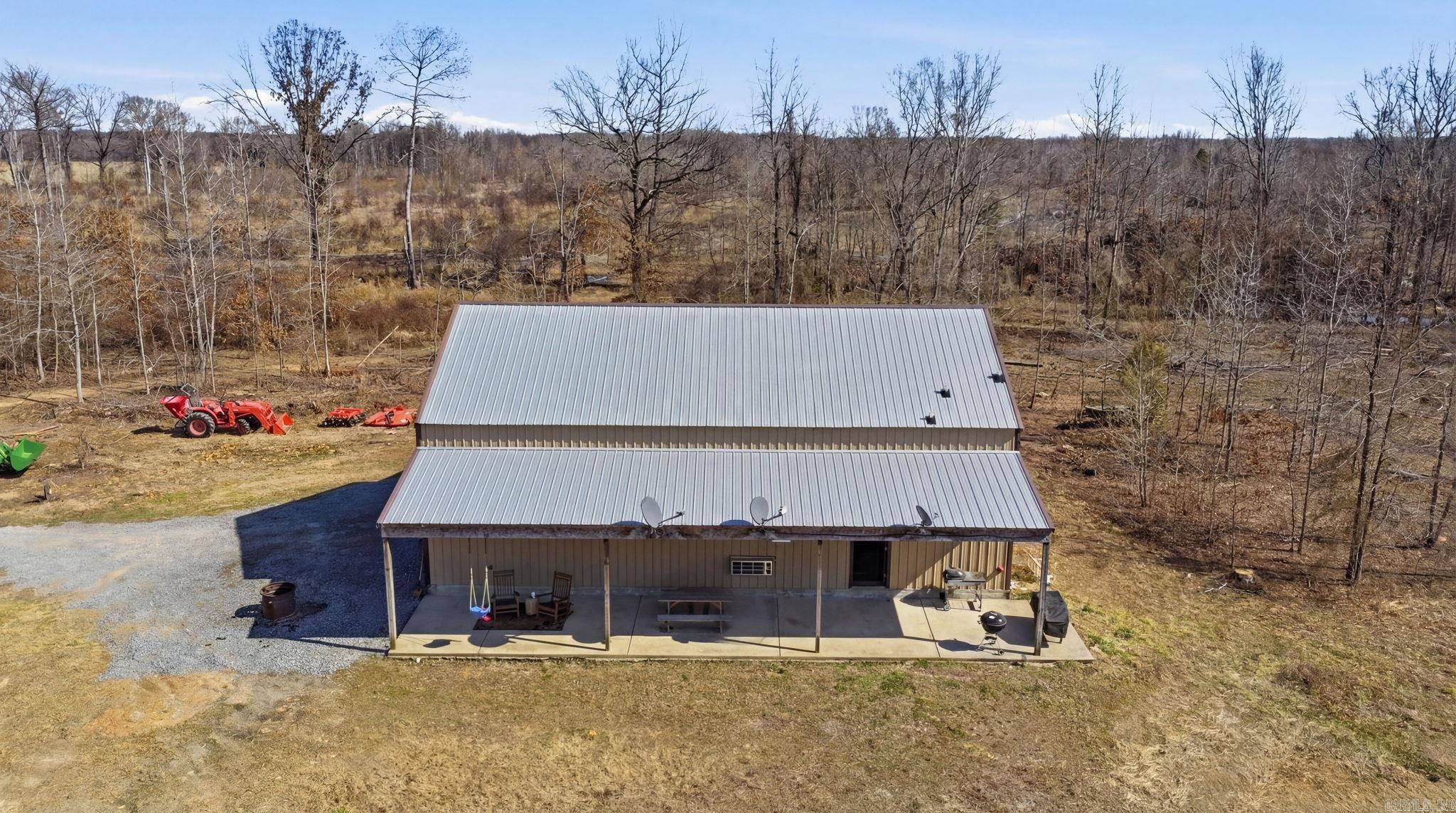 1003 Wildwood Cove Property Photo 4