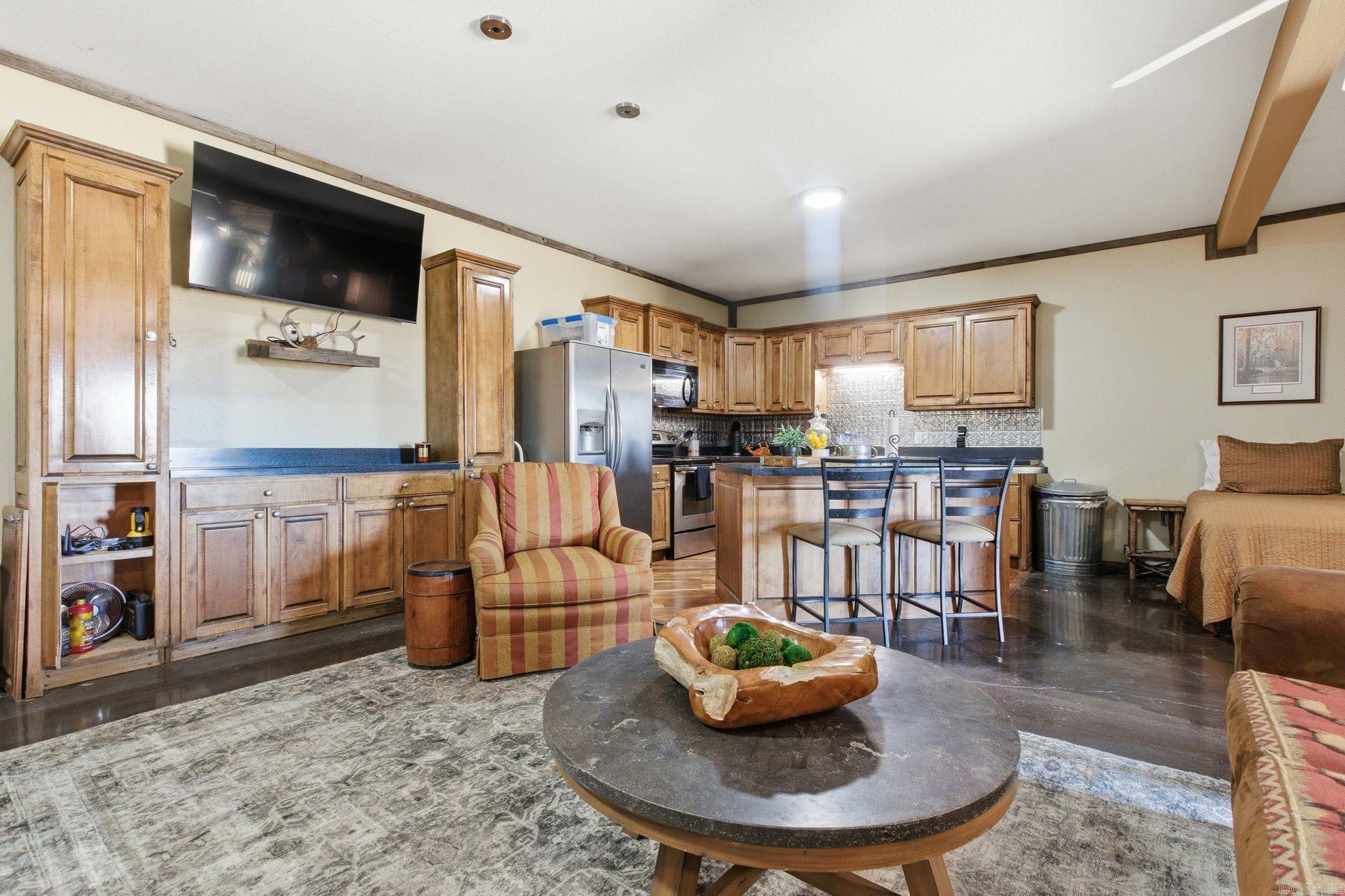 1003 Wildwood Cove Property Photo 7