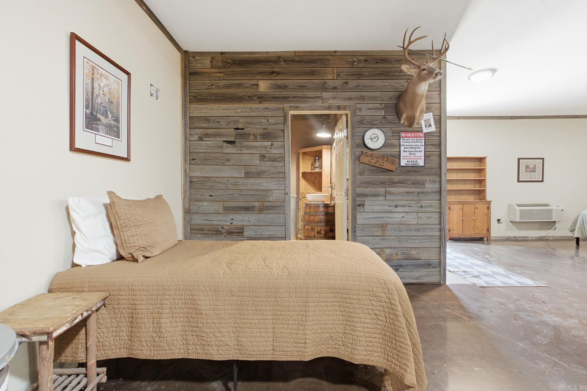 1003 Wildwood Cove Property Photo 11