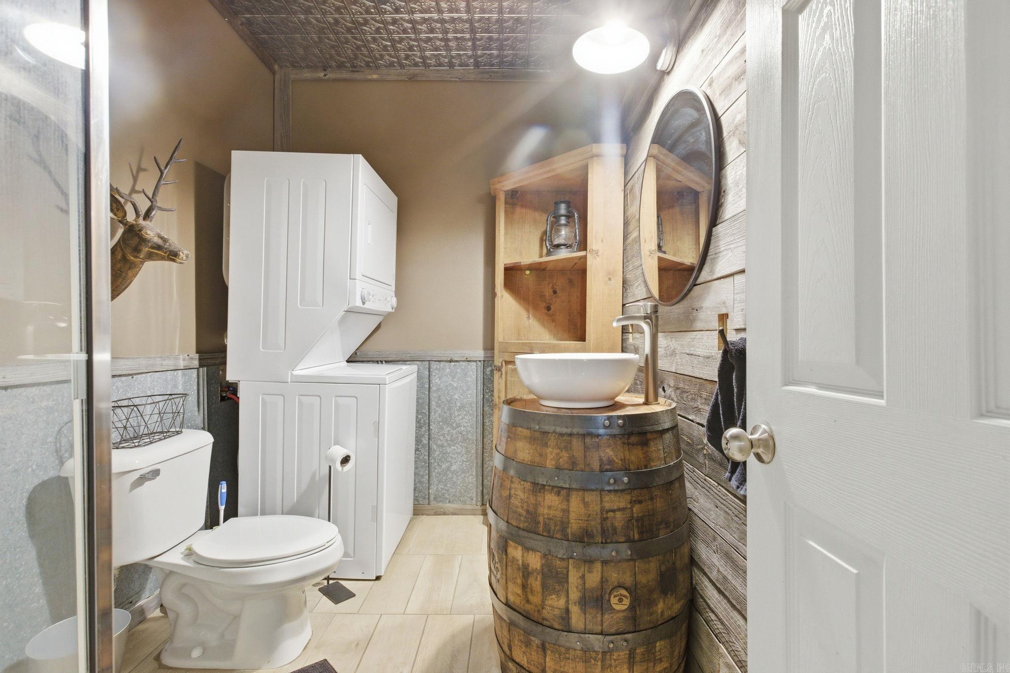 1003 Wildwood Cove Property Photo 12