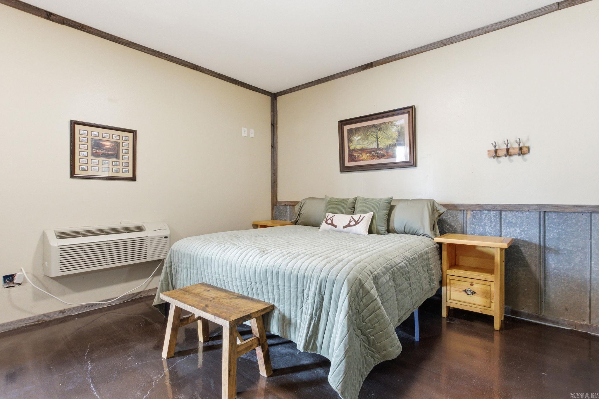 1003 Wildwood Cove Property Photo 13