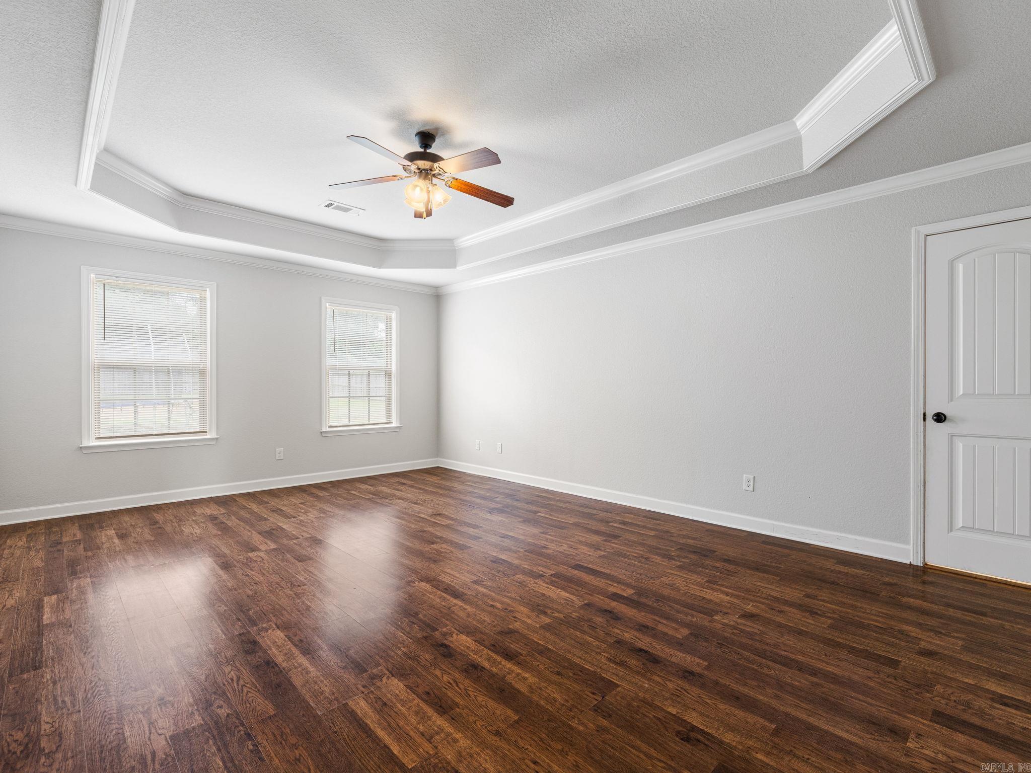 353 Cinel Loop Property Photo 16