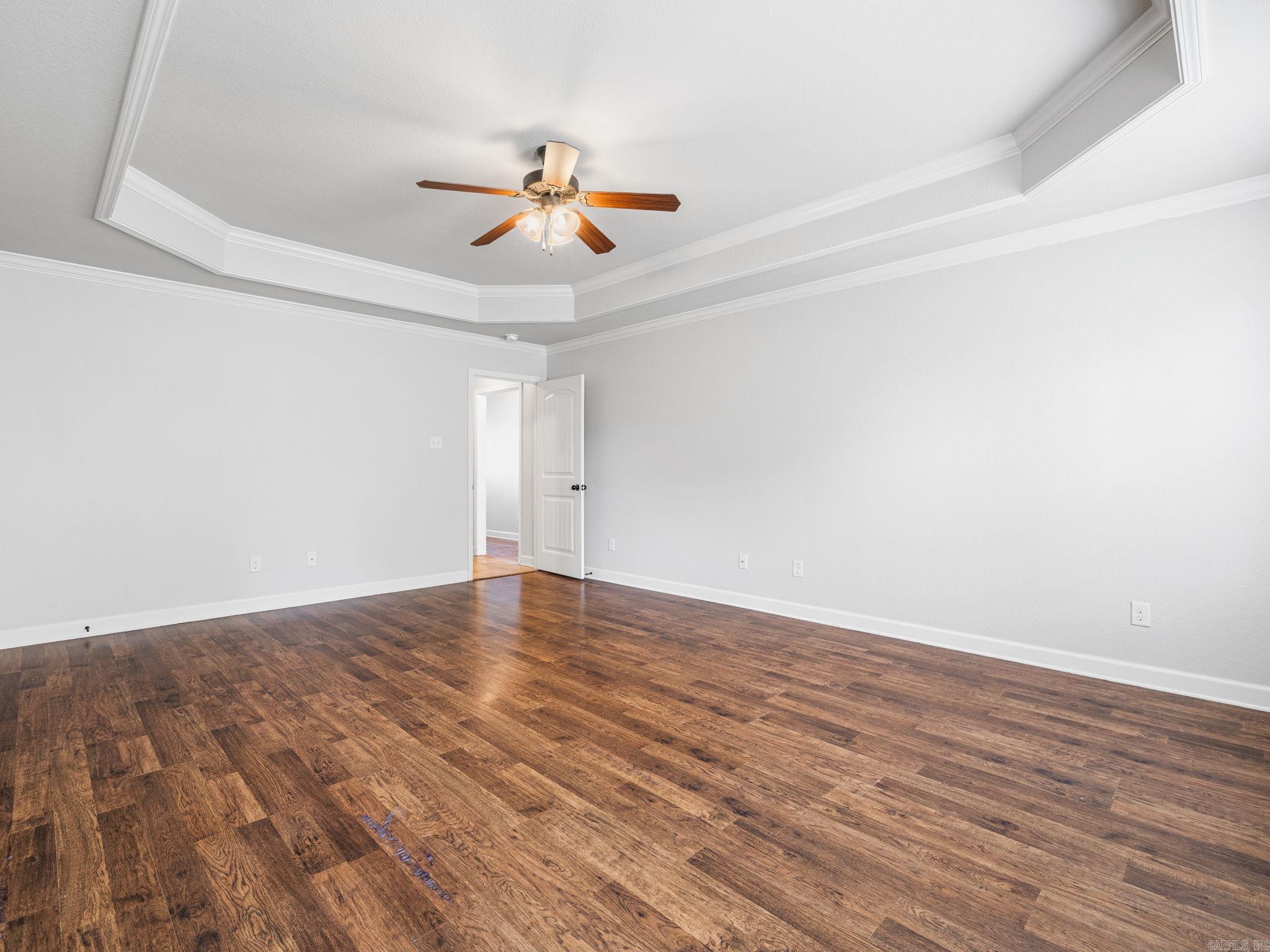 353 Cinel Loop Property Photo 17