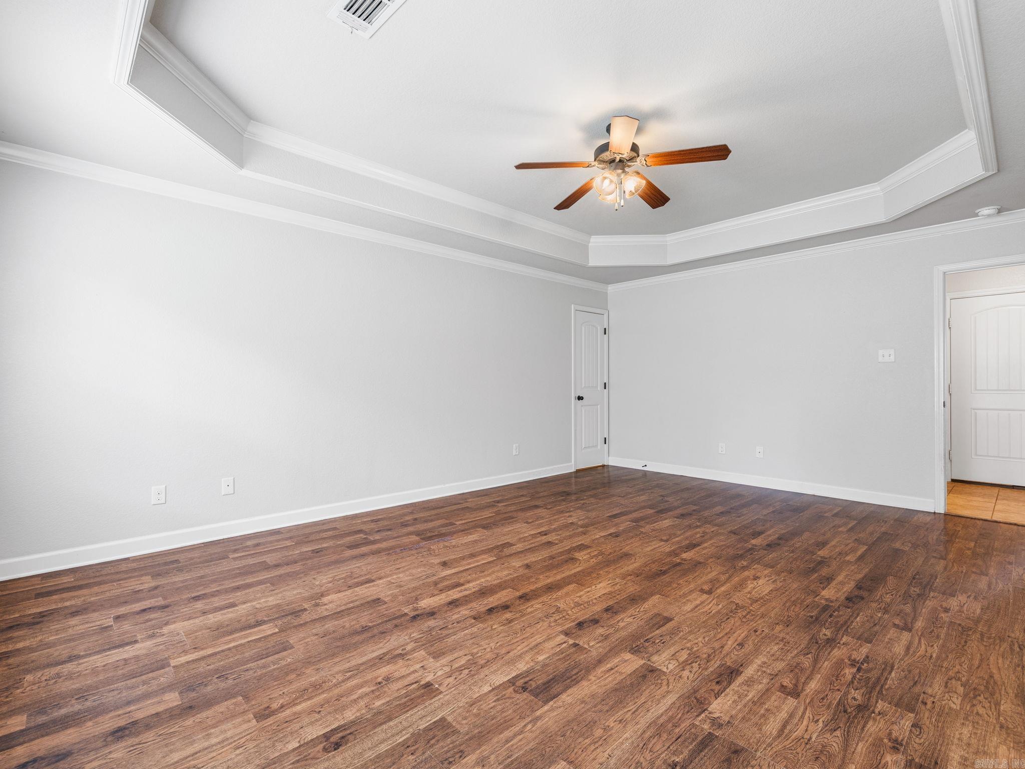 353 Cinel Loop Property Photo 18