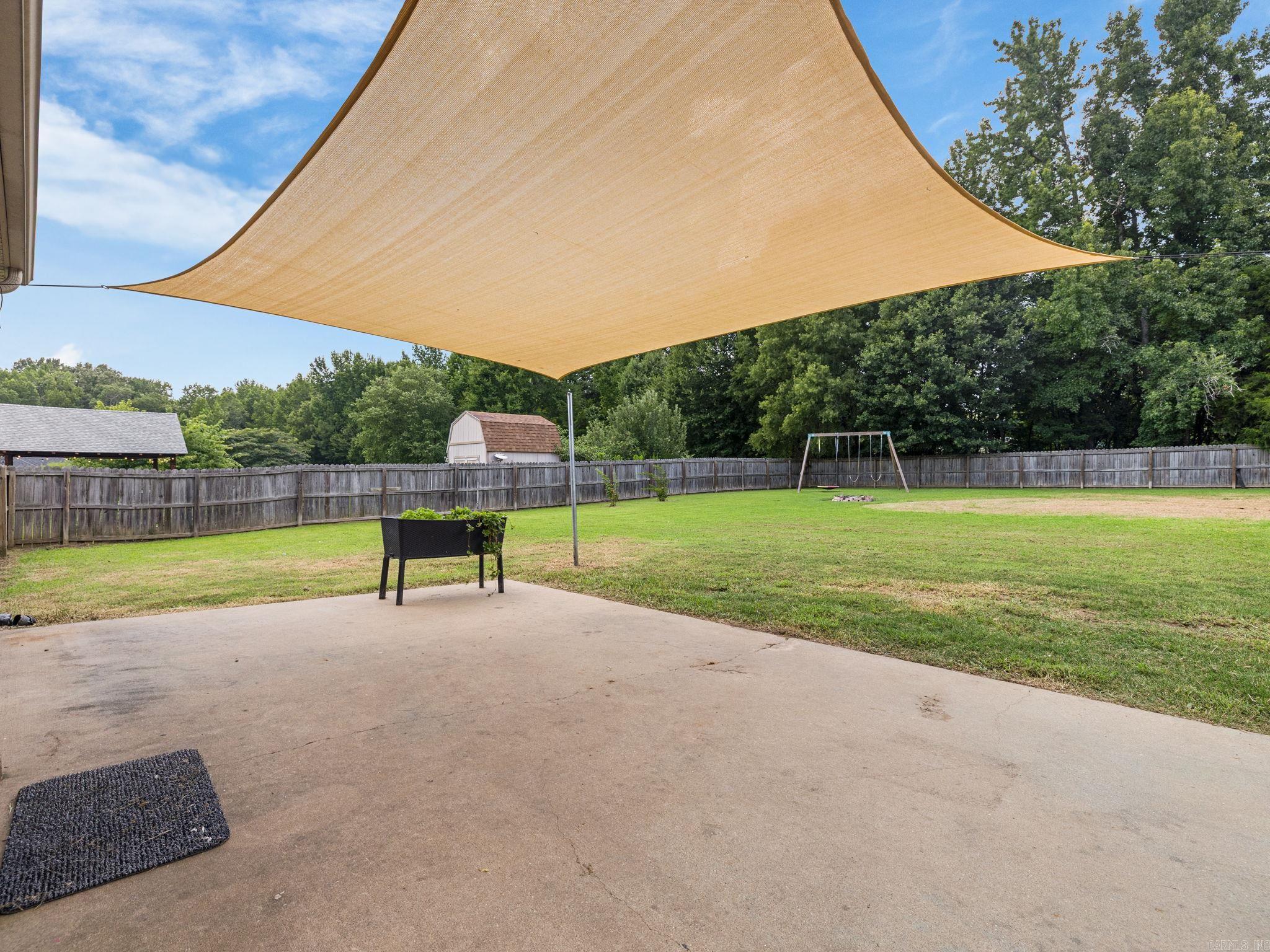 353 Cinel Loop Property Photo 28