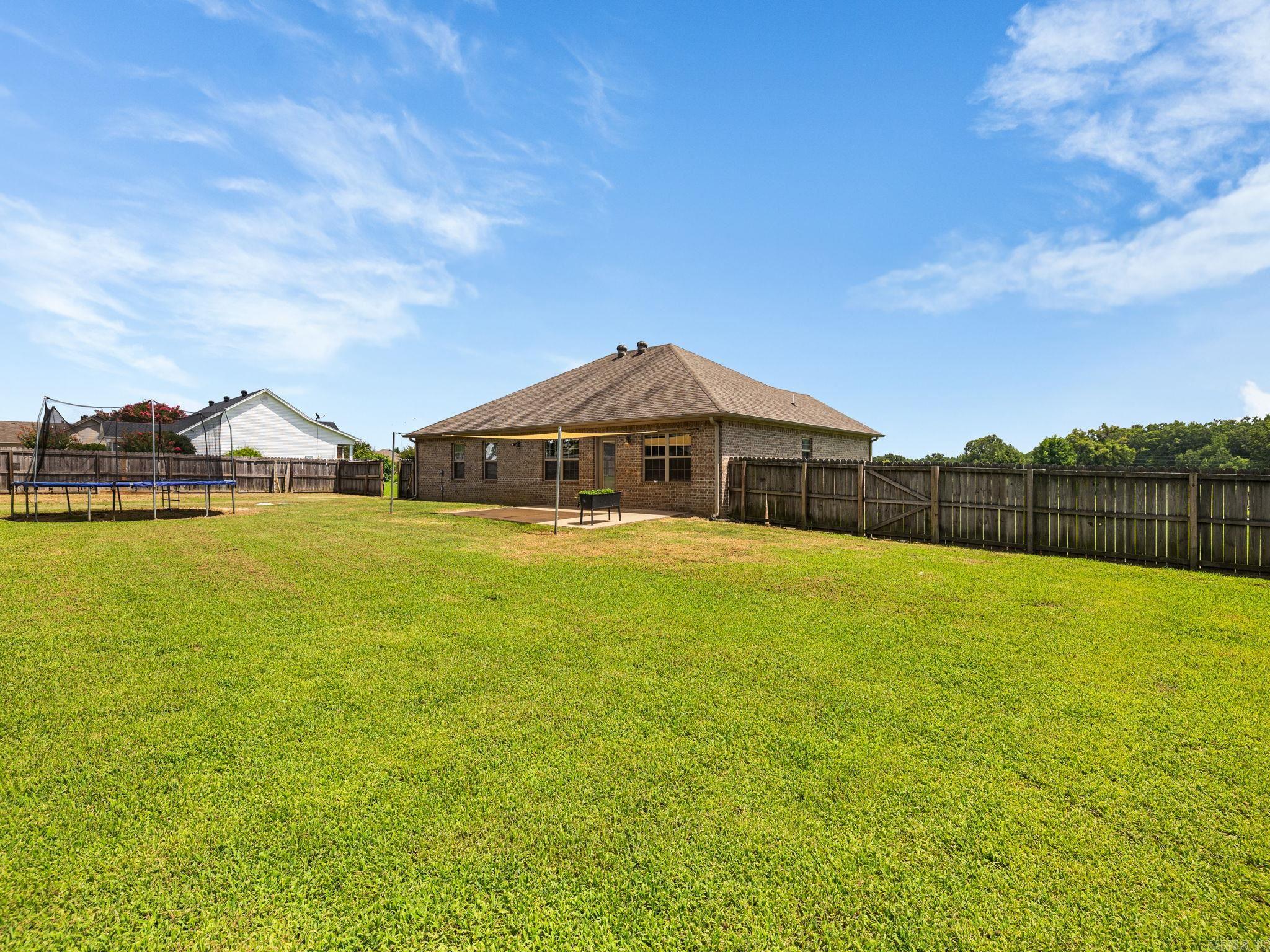 353 Cinel Loop Property Photo 31