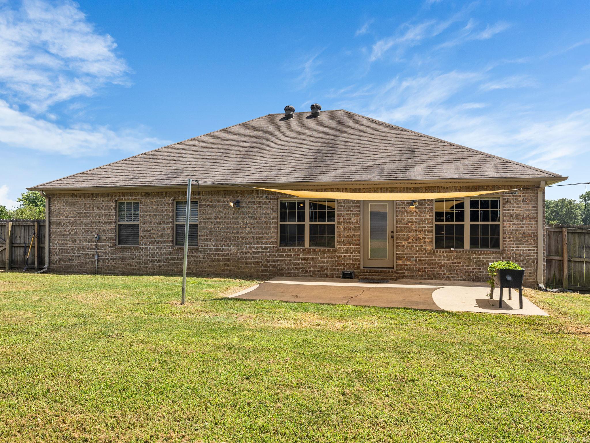 353 Cinel Loop Property Photo 35