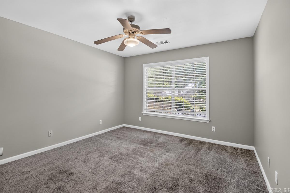 7231 Gap Meadows Drive Property Photo 14