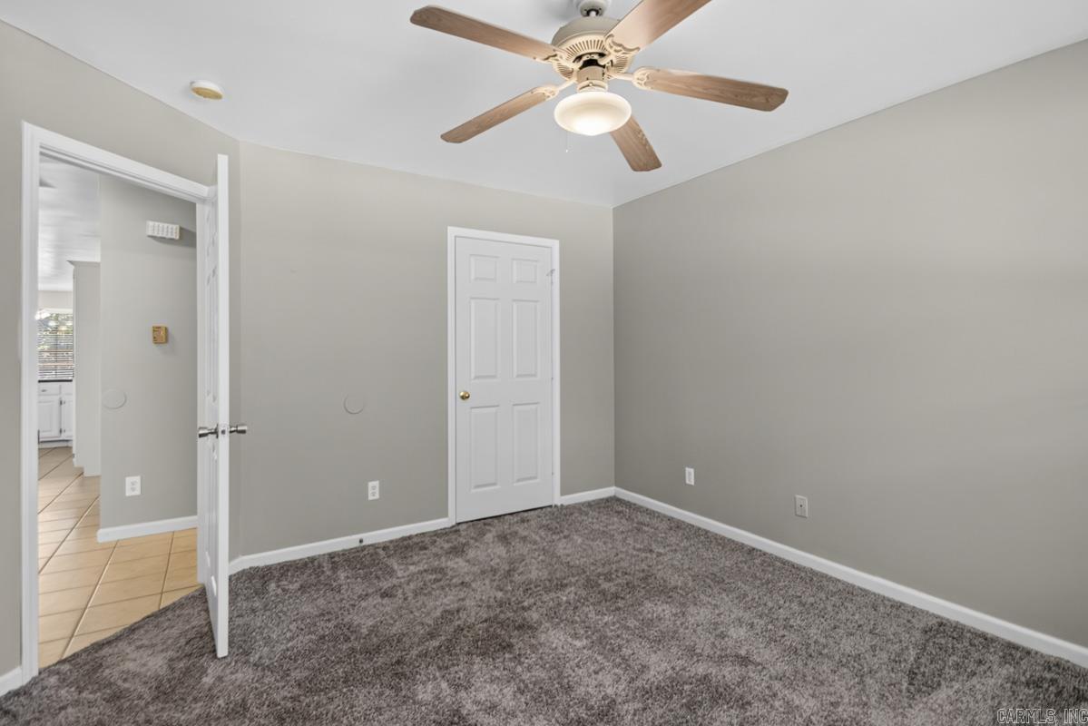 7231 Gap Meadows Drive Property Photo 15