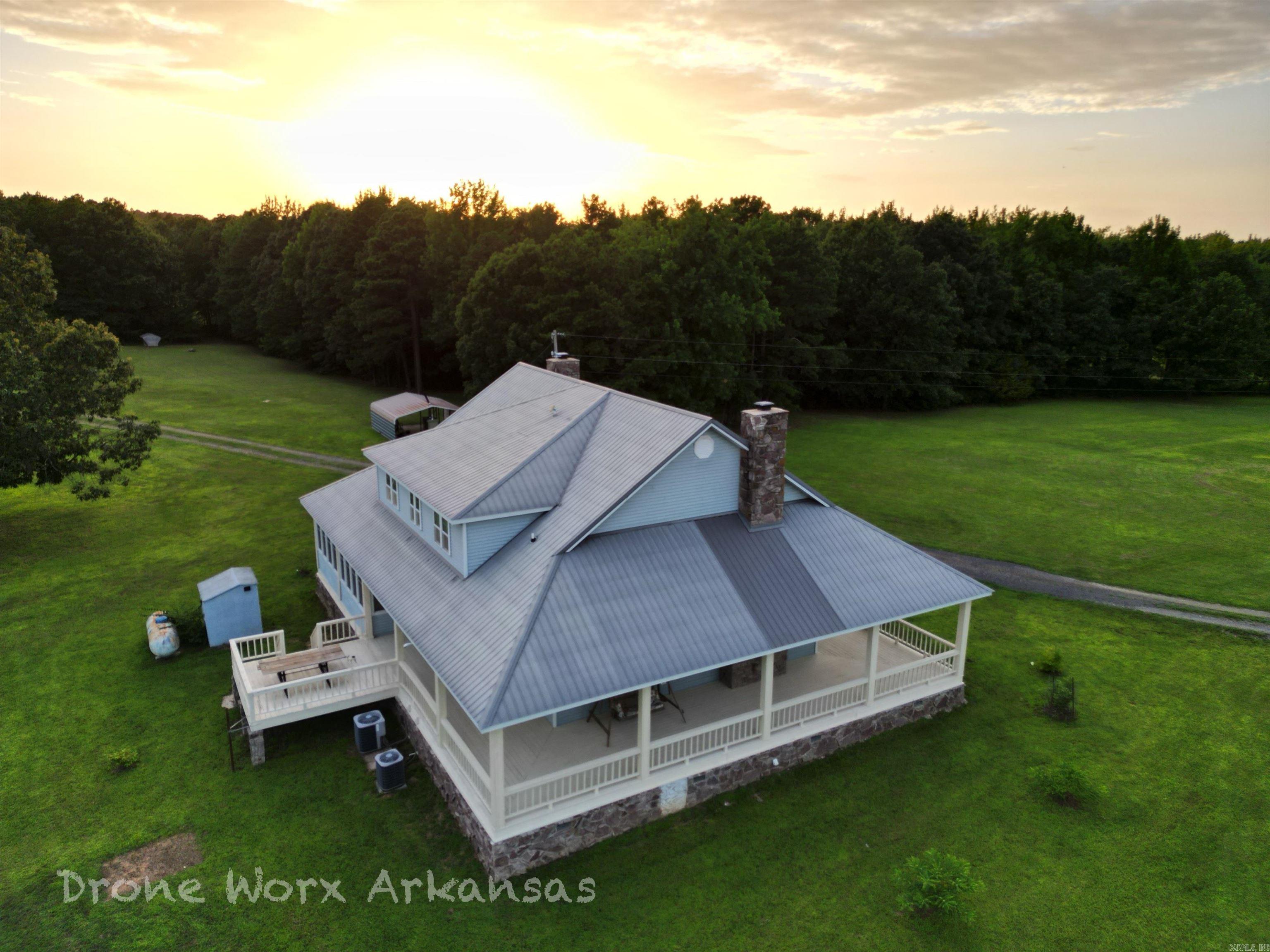 676 Diamond Drive Property Photo 1