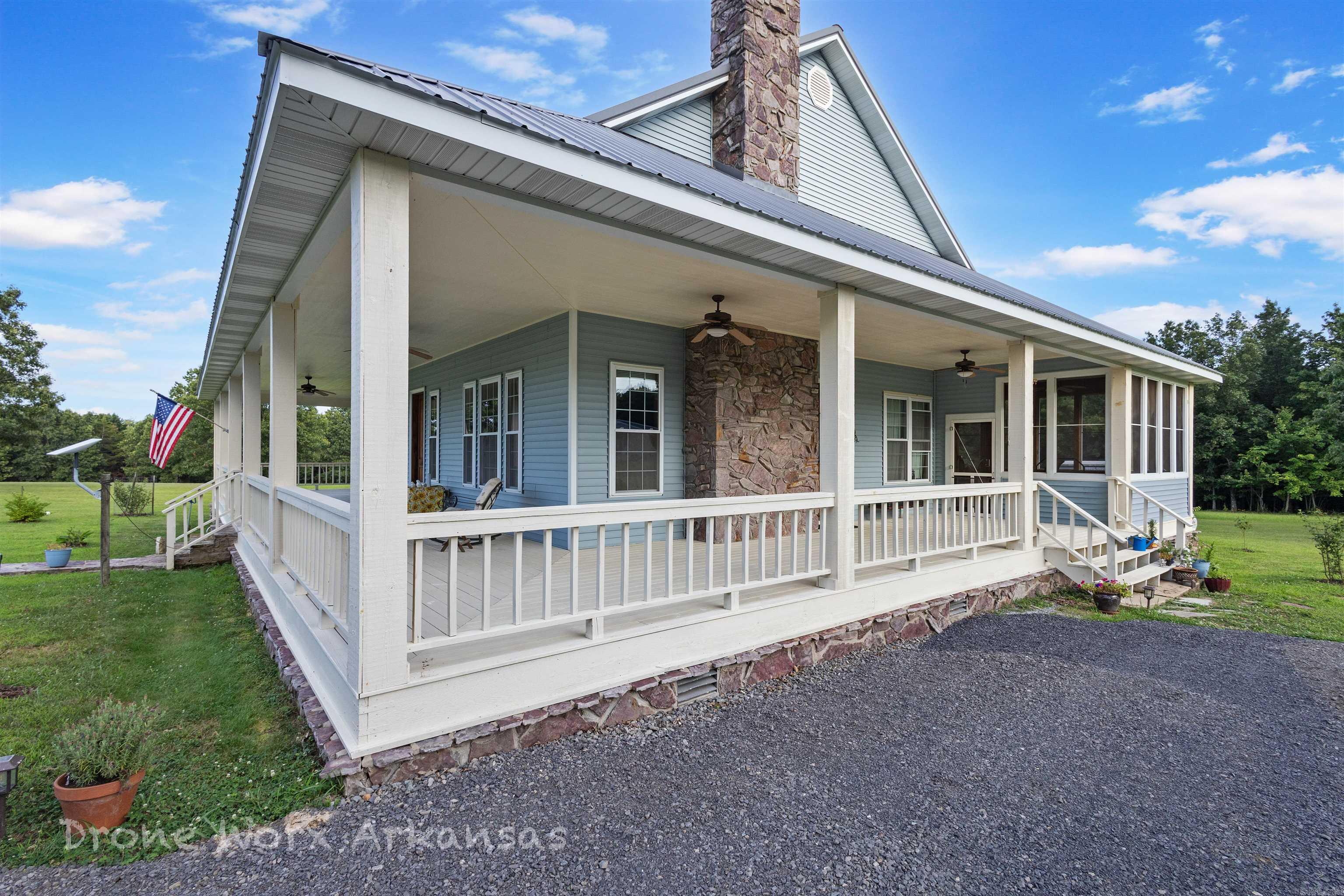 676 Diamond Drive Property Photo 12