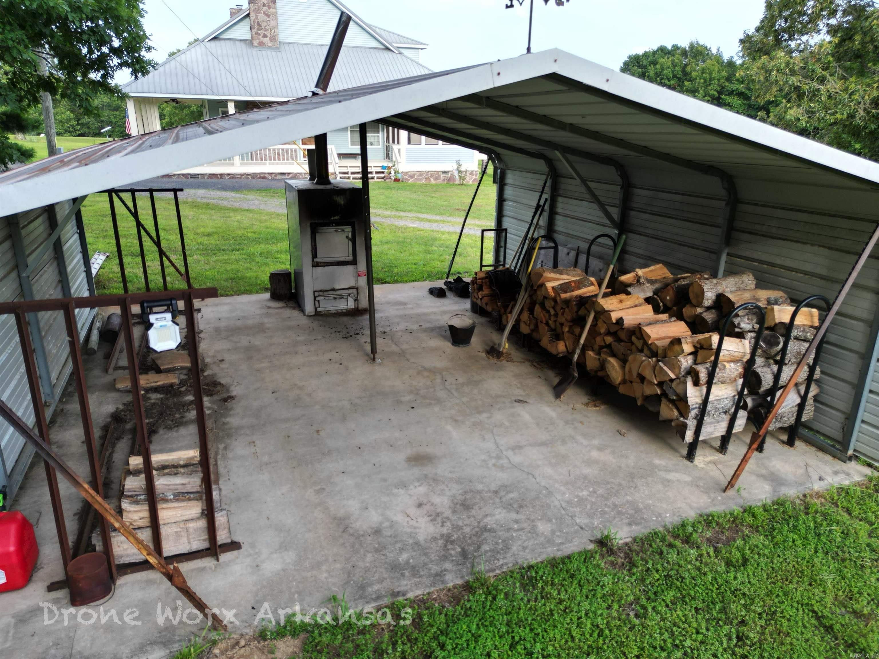 676 Diamond Drive Property Photo 23