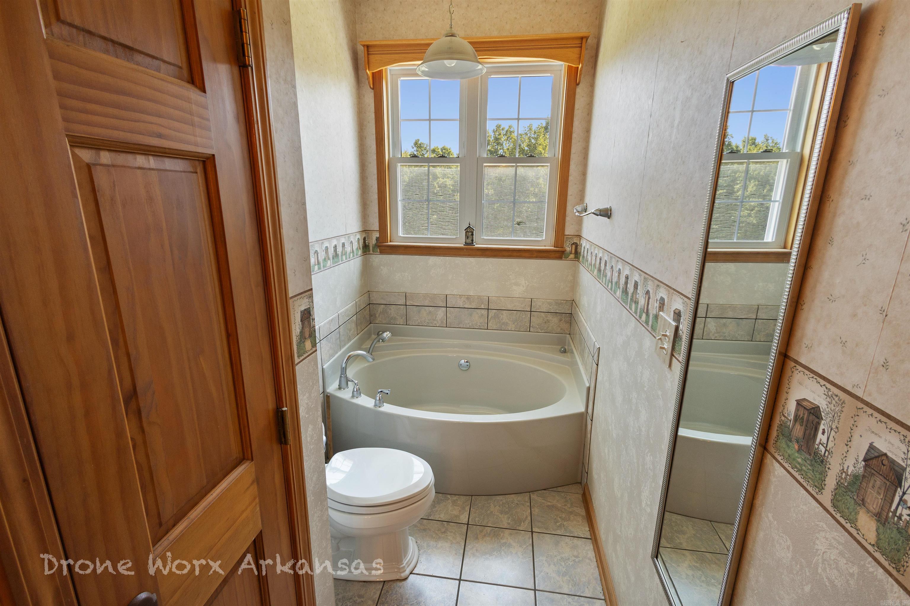 676 Diamond Drive Property Photo 42