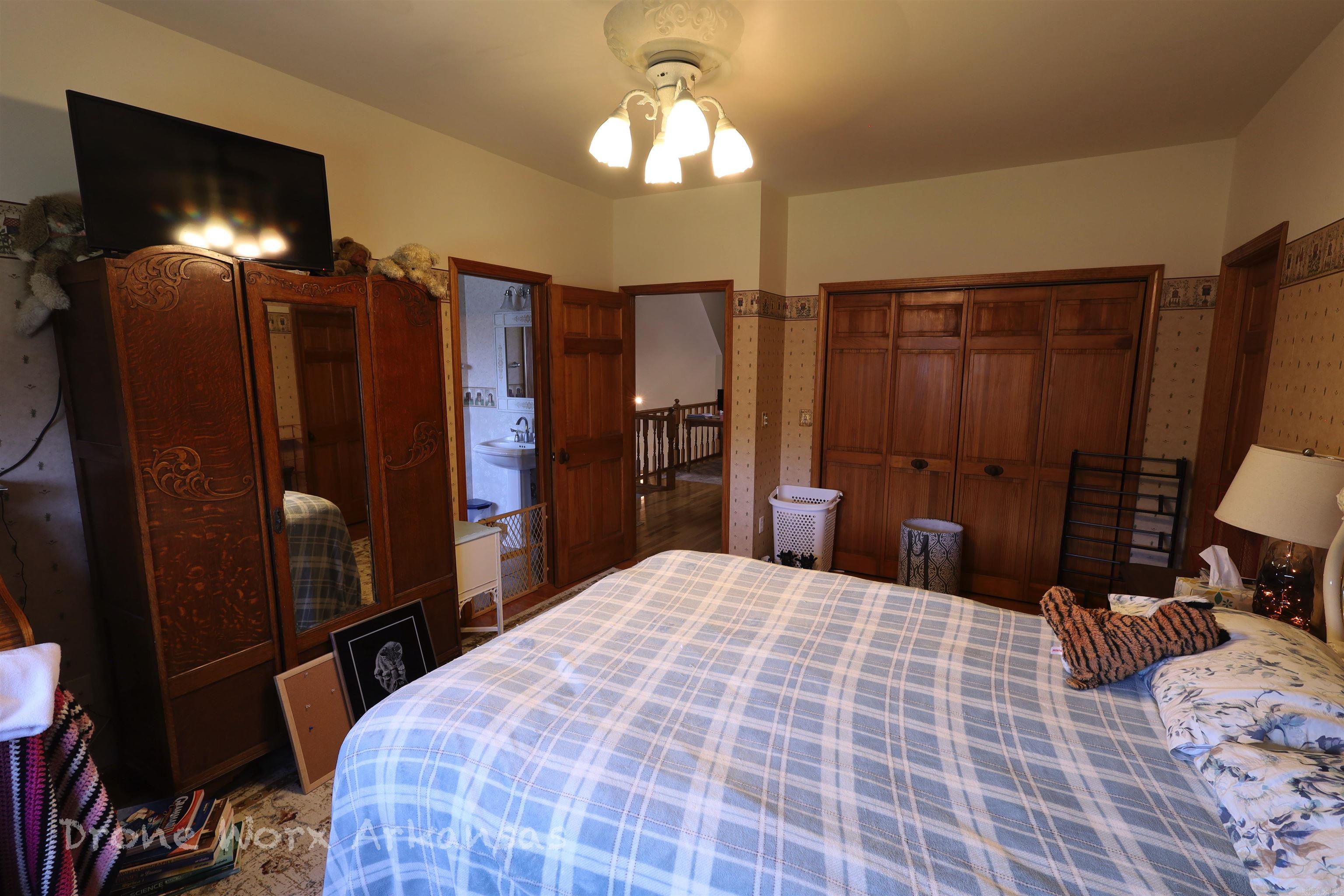 676 Diamond Drive Property Photo 47