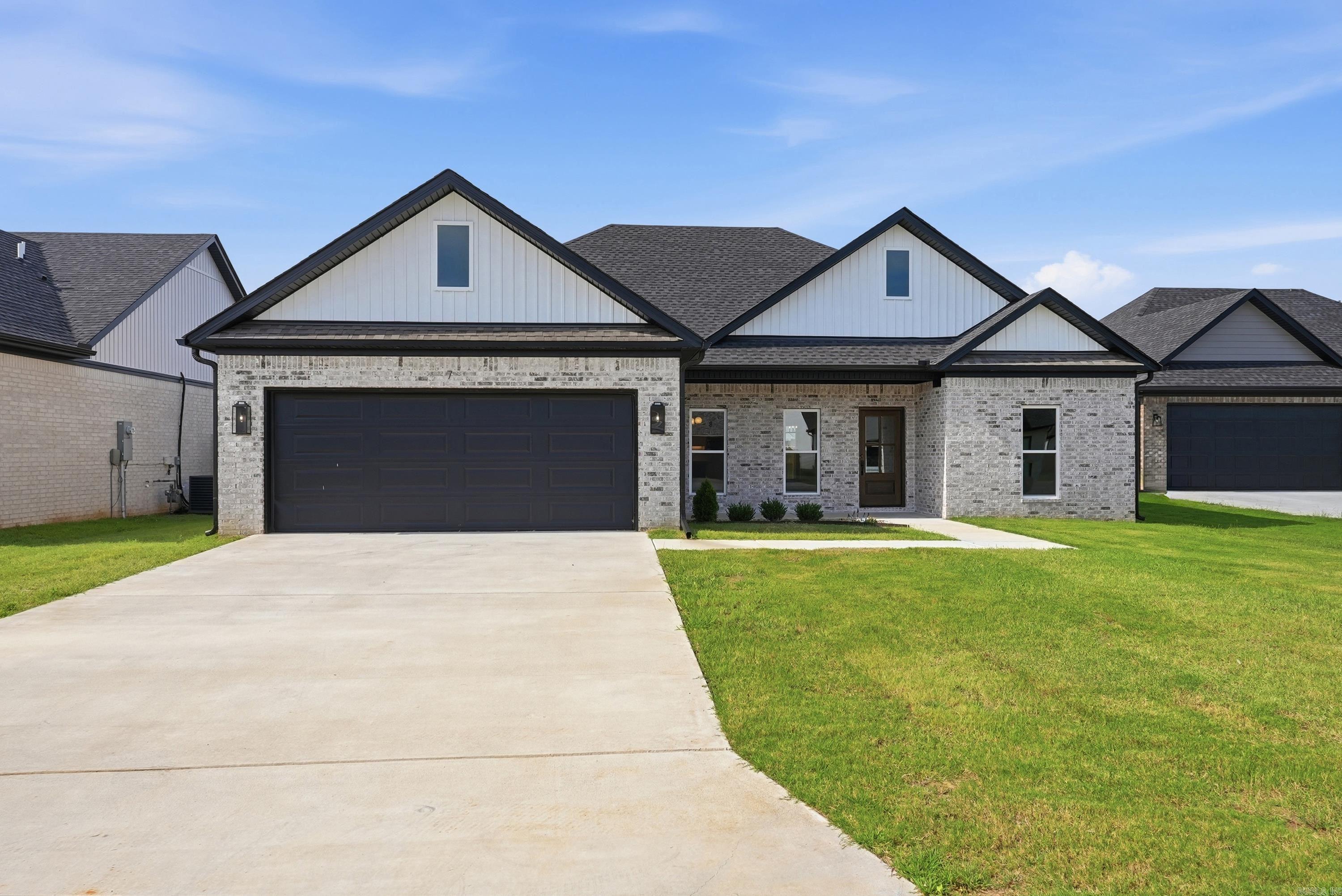 7 Songbird Property Photo 1