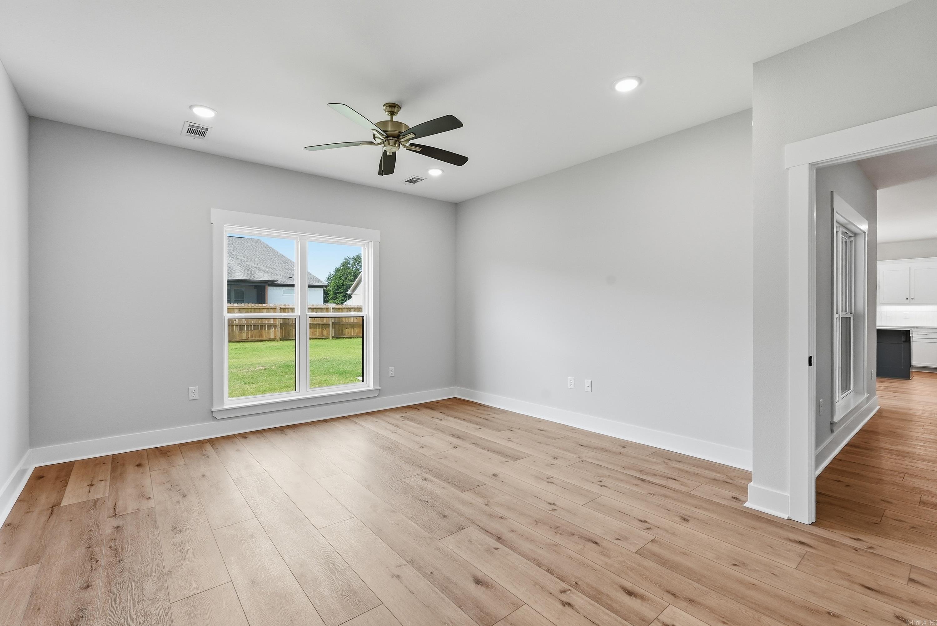 7 Morning Sun Property Photo 16