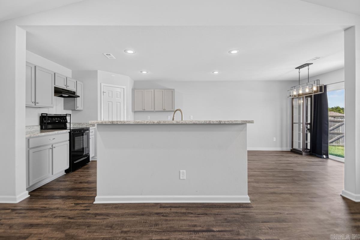 2096 River Birch Trail Property Photo 6