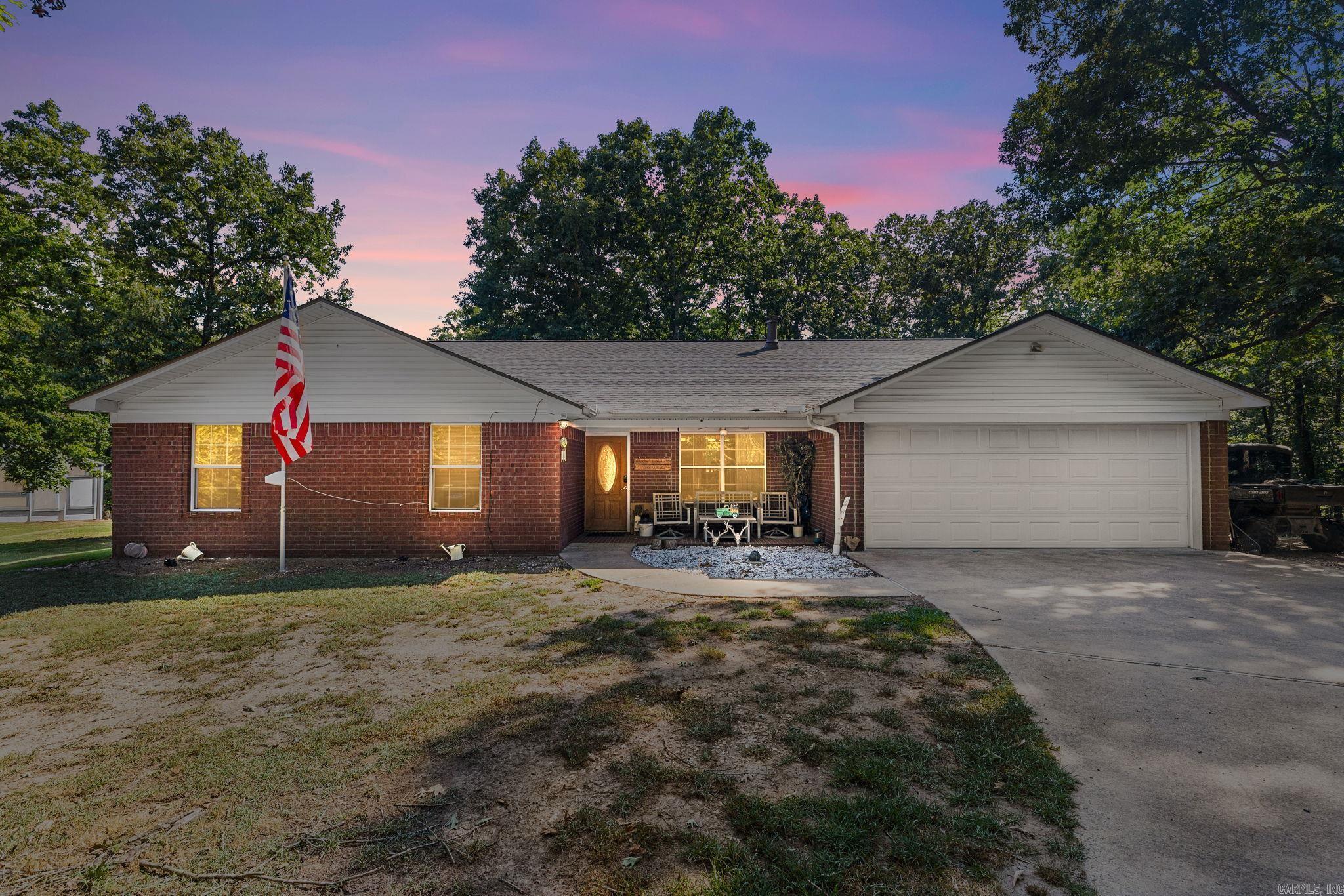 10823 Wyllia Road Property Photo 1