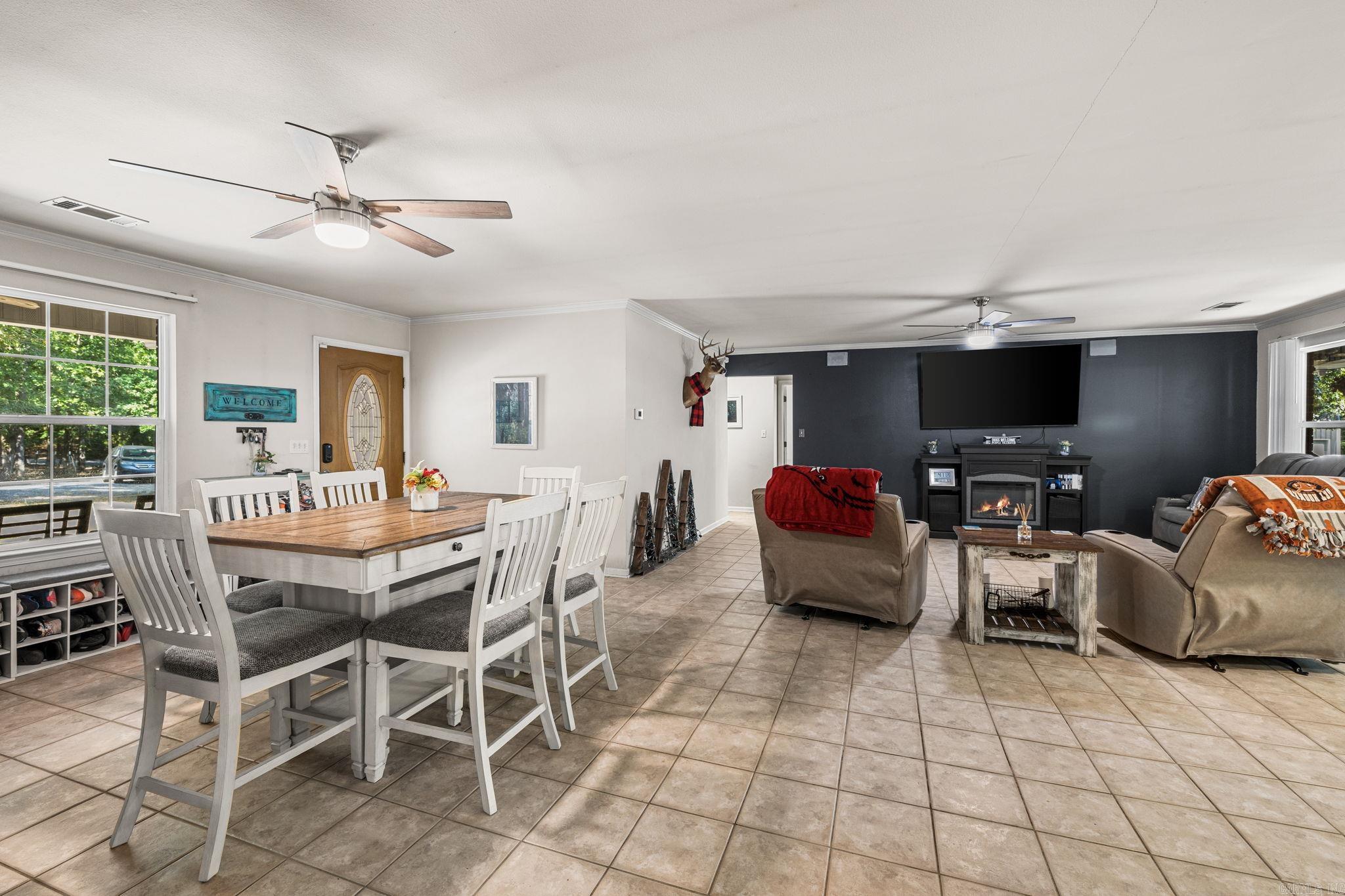 10823 Wyllia Road Property Photo 10