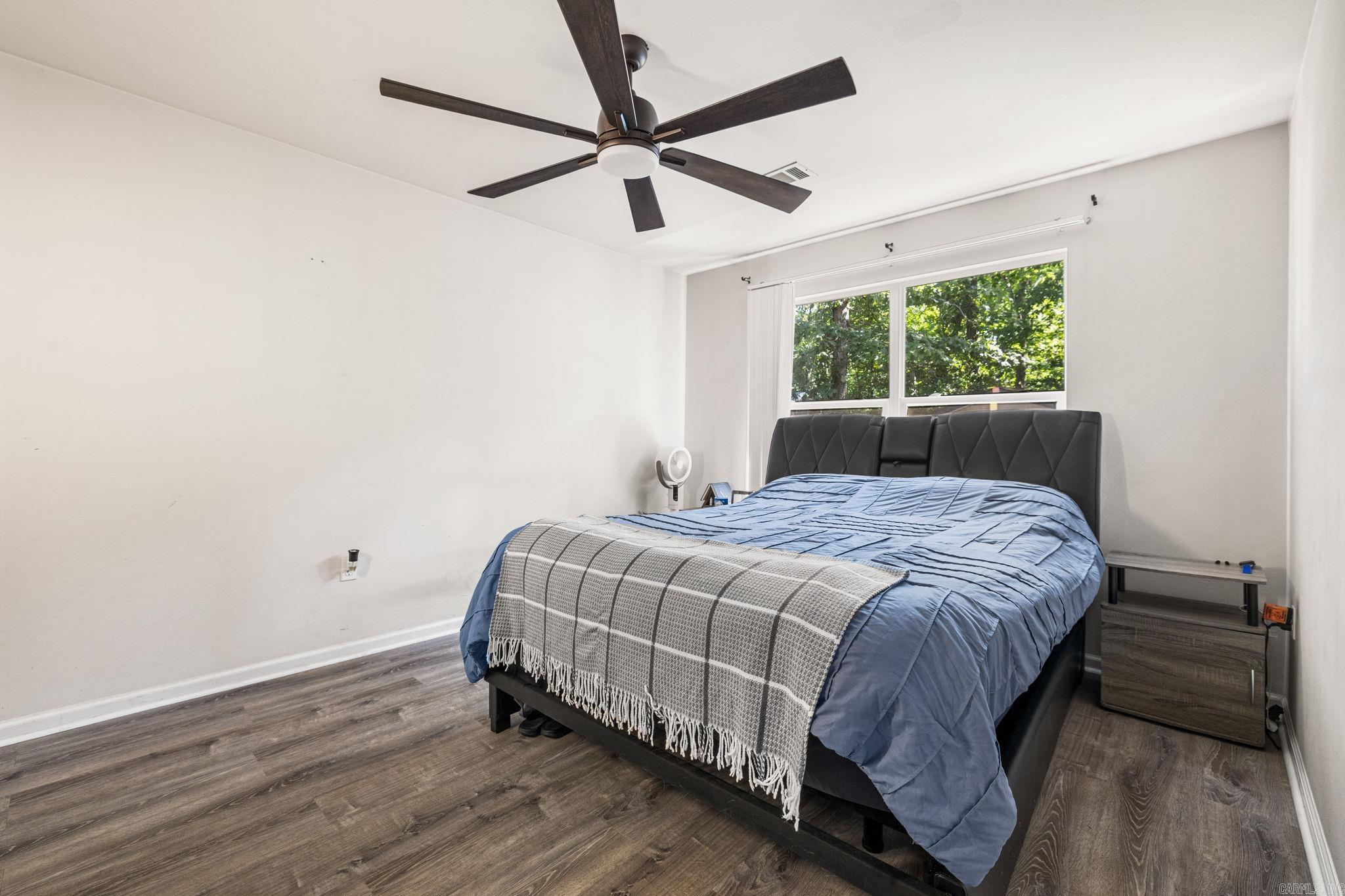 10823 Wyllia Road Property Photo 15
