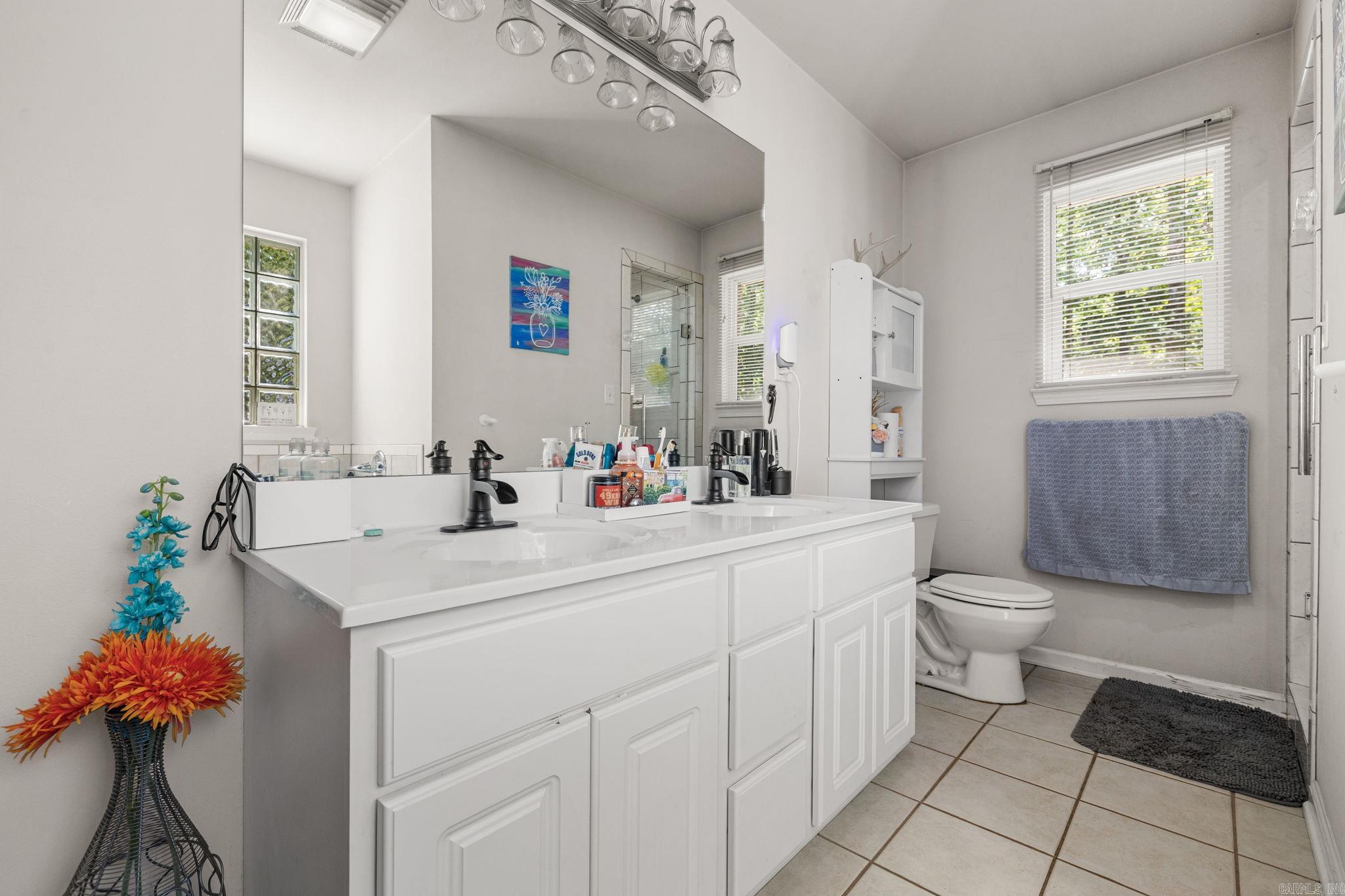10823 Wyllia Road Property Photo 17