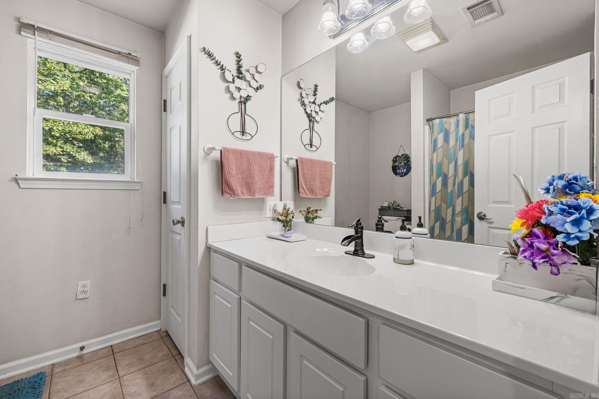 10823 Wyllia Road Property Photo 27