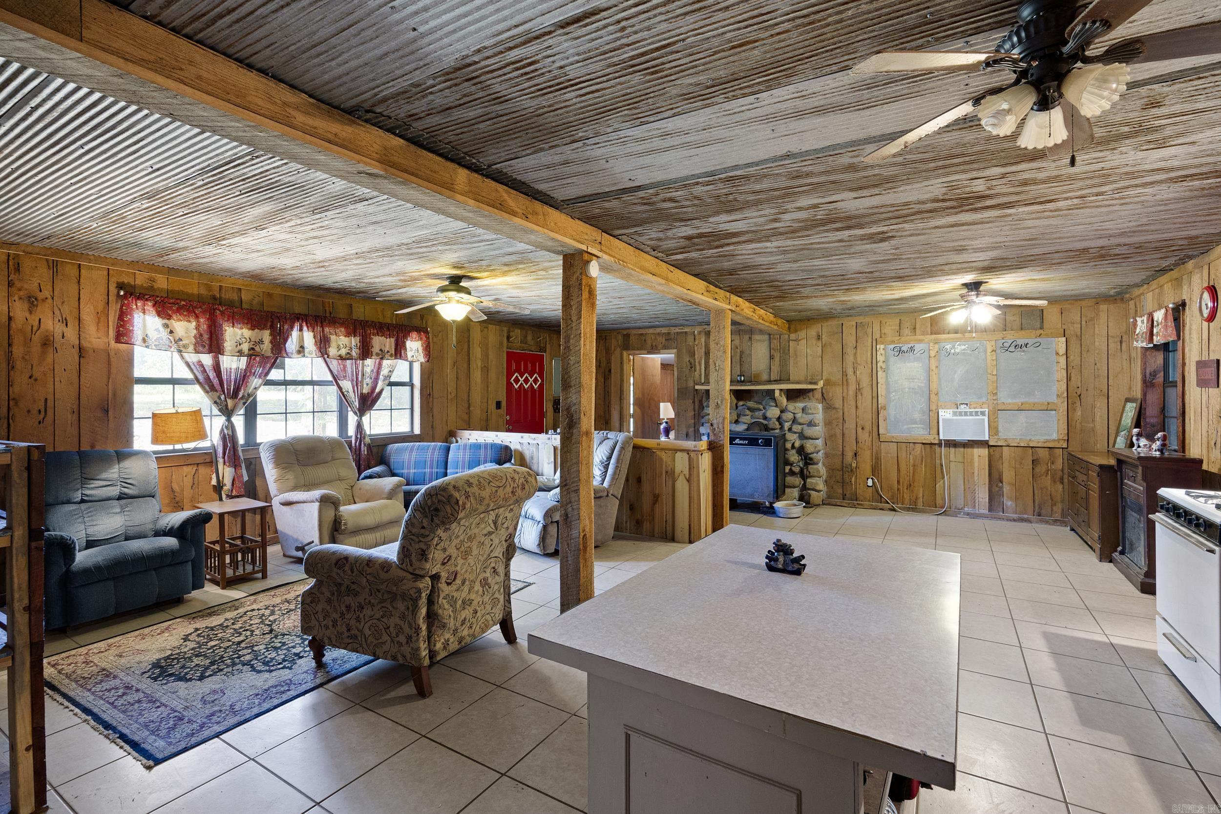 3828 Highway 123 Property Photo 5