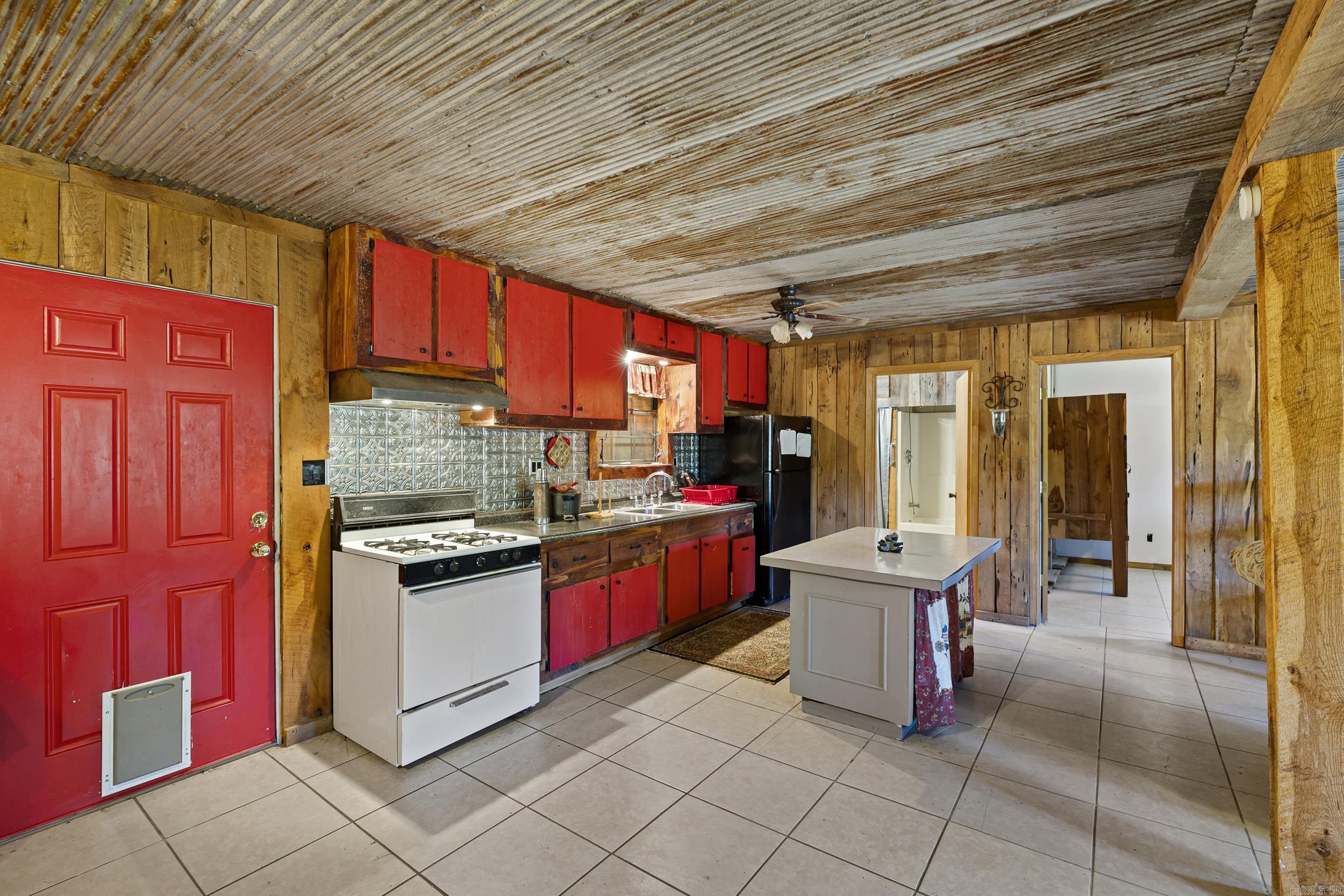 3828 Highway 123 Property Photo 8