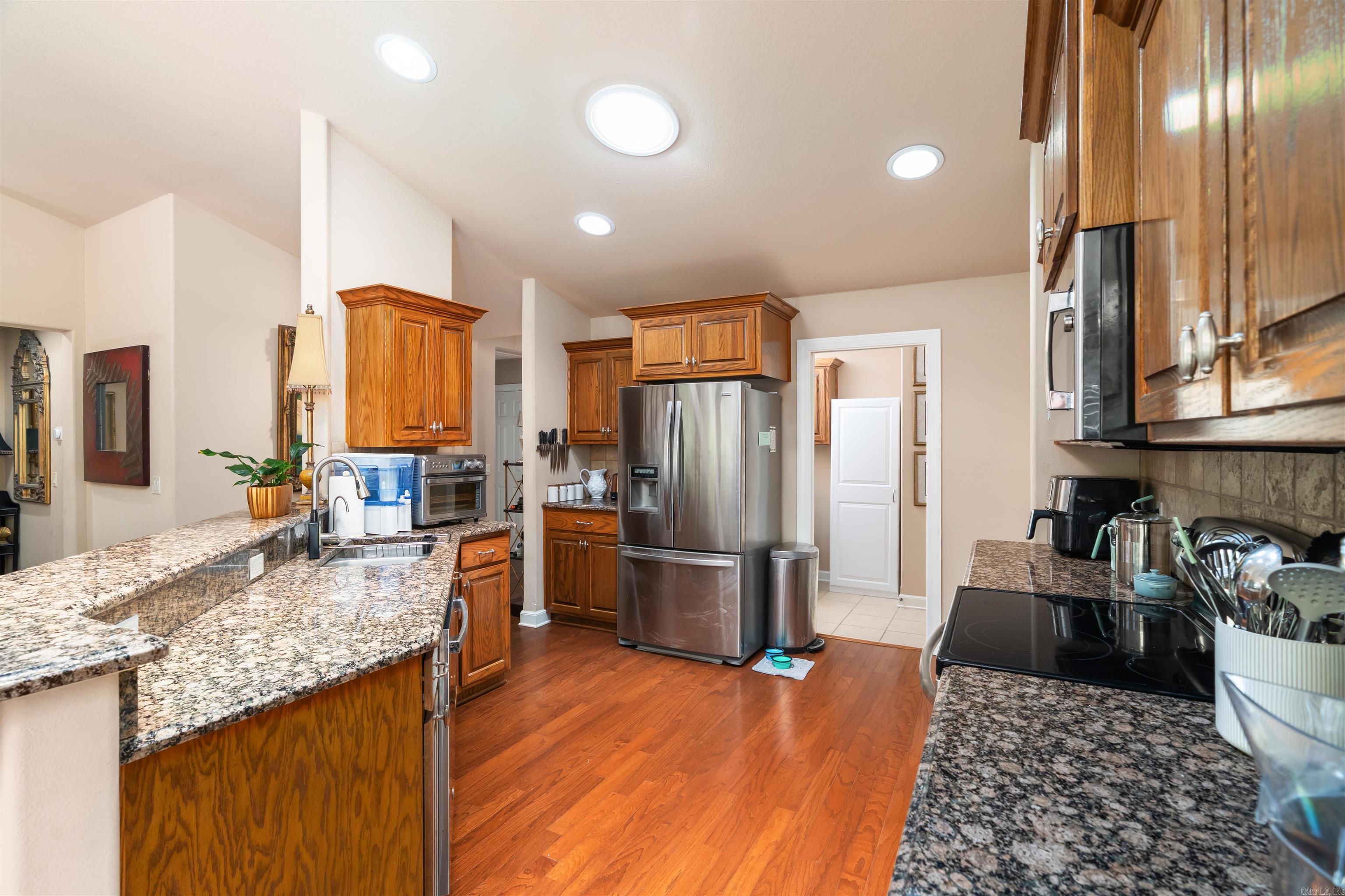 26 Jardin Way Property Photo 11