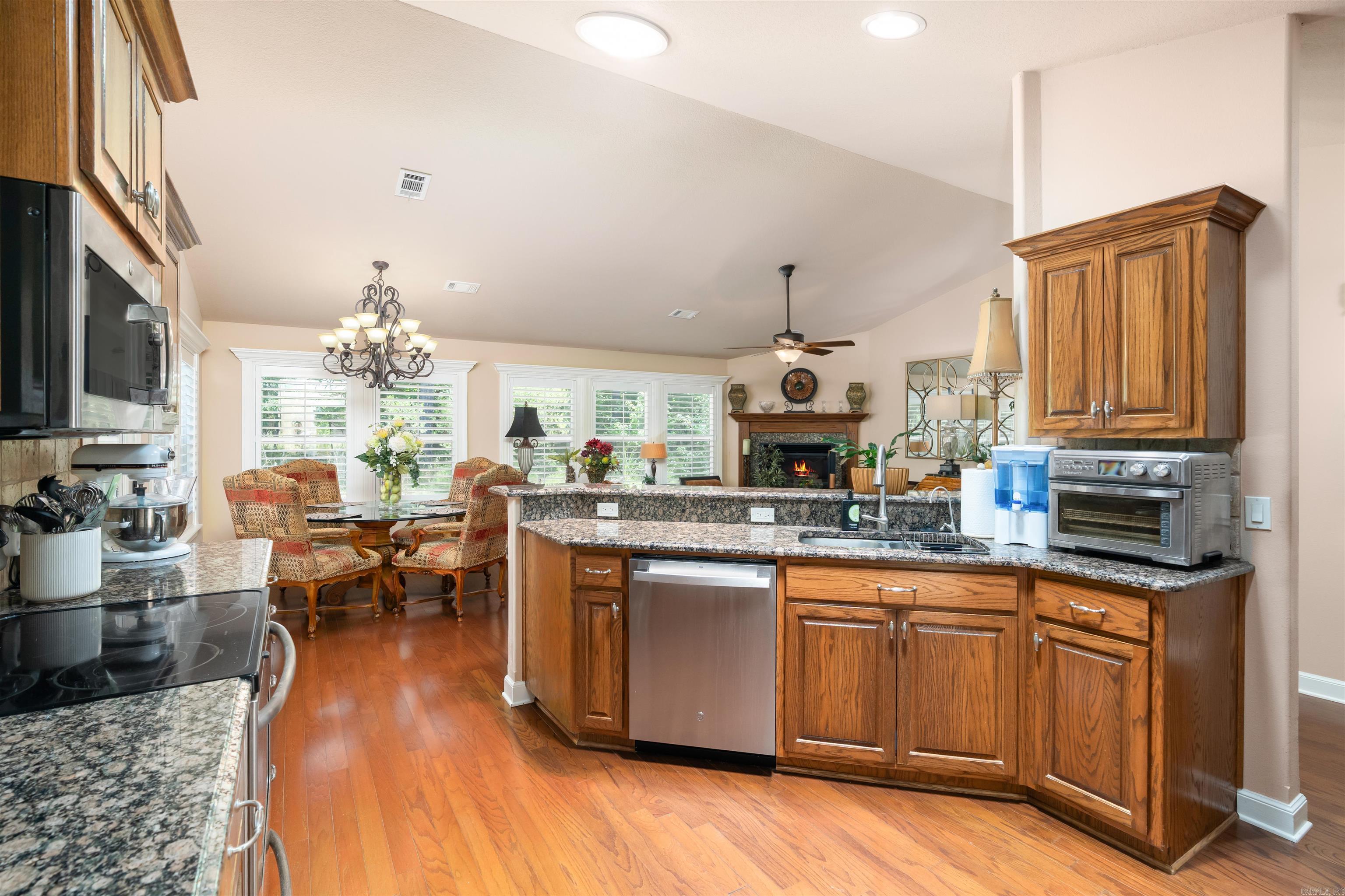 26 Jardin Way Property Photo 12