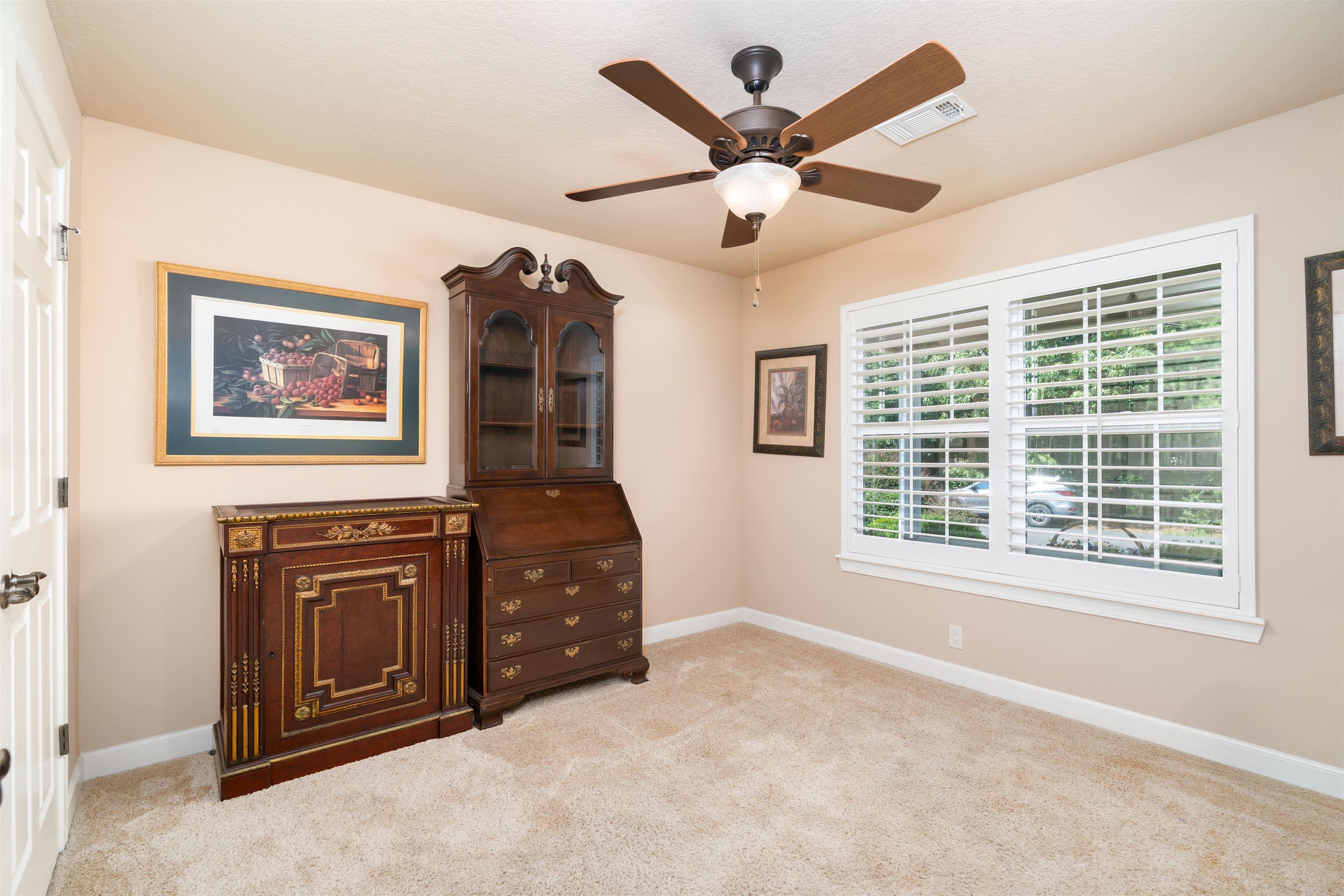 26 Jardin Way Property Photo 21
