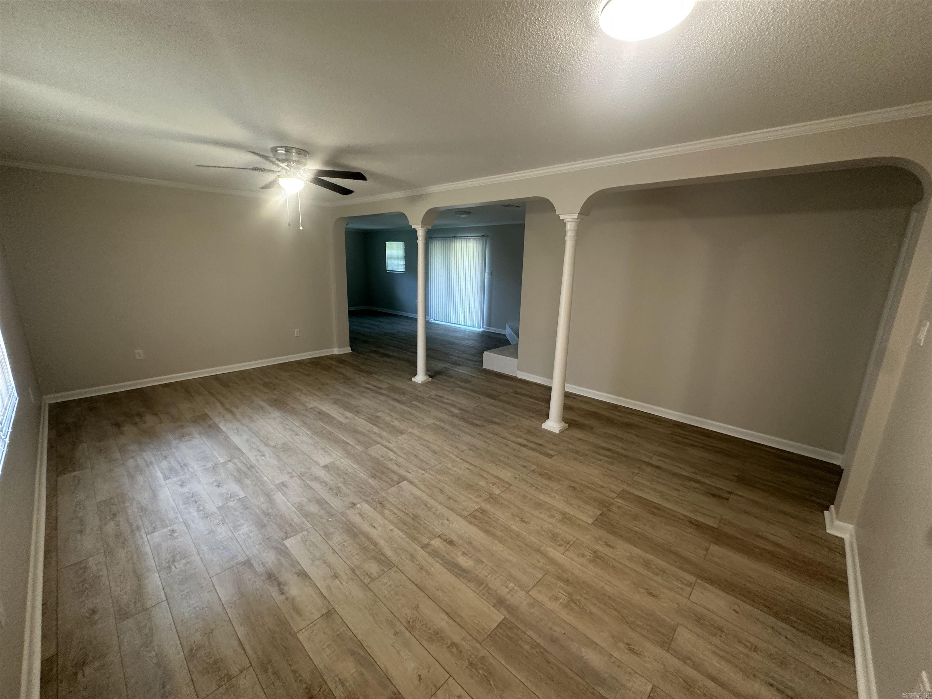 120 Apache Drive Property Photo 5