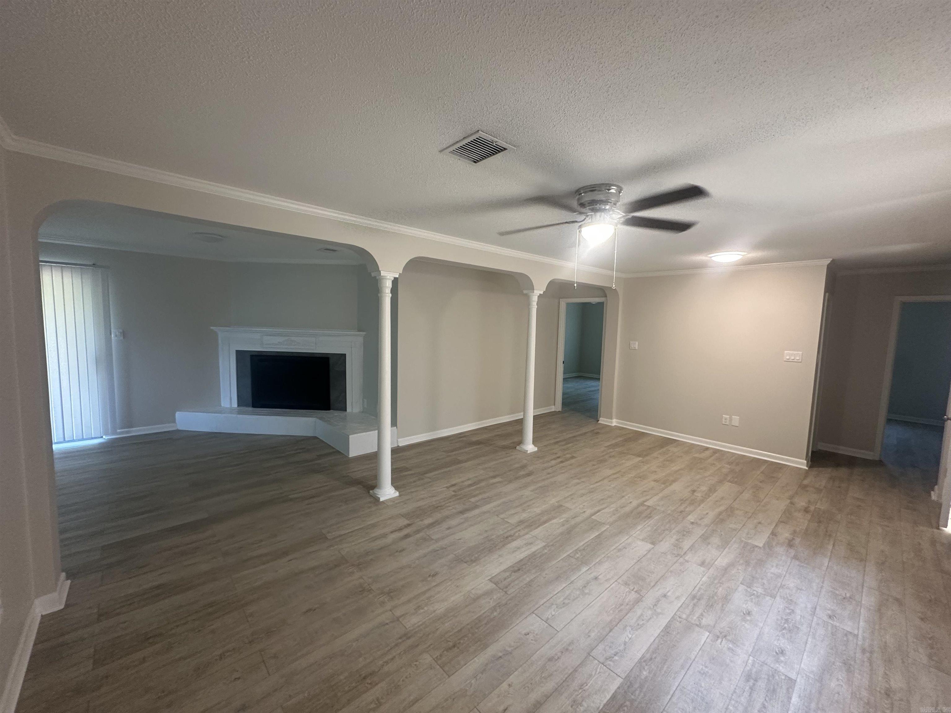 120 Apache Drive Property Photo 6