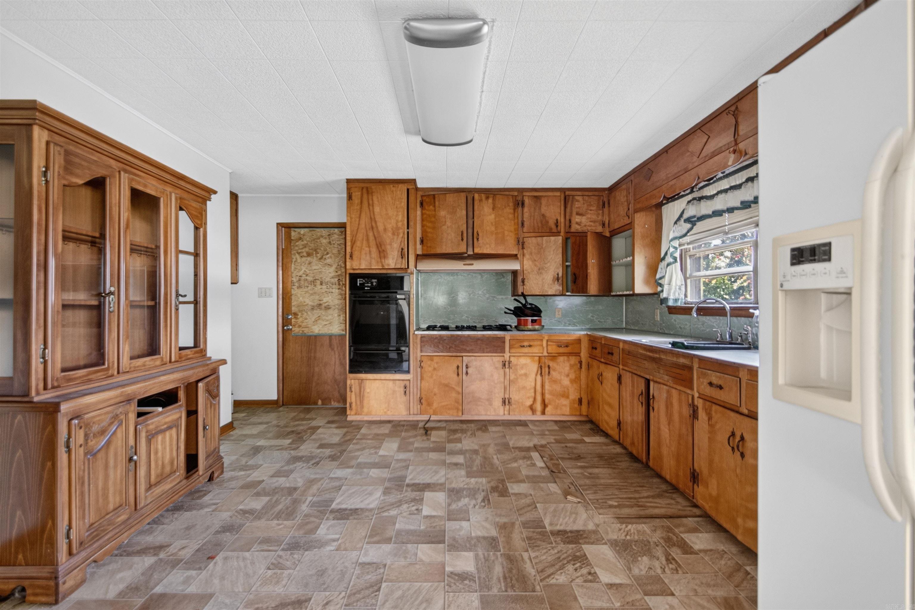 14606 Highway 107 Property Photo 5