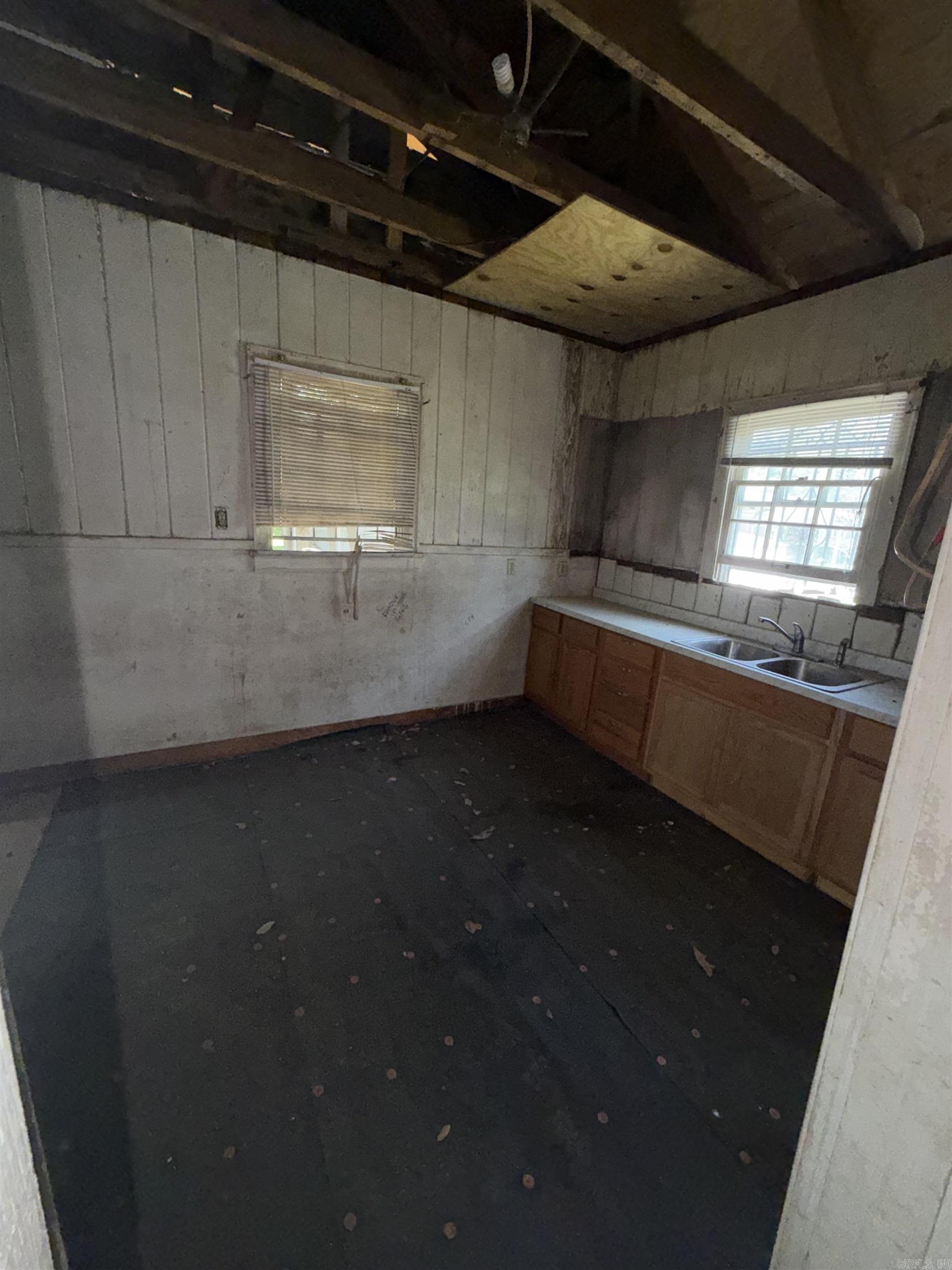 1926 S Olive Street Property Photo 11