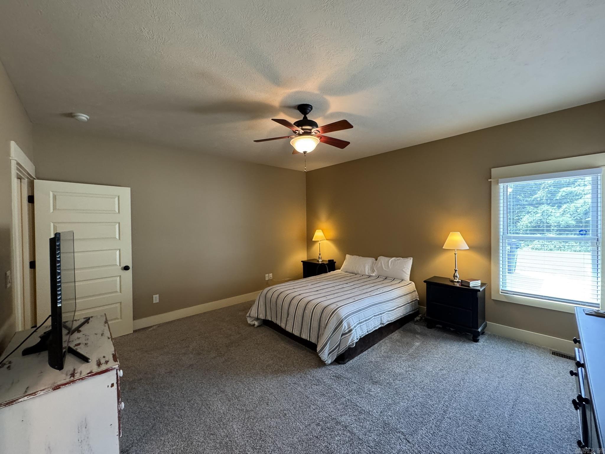 3034 Spring Mill Drive Property Photo 10