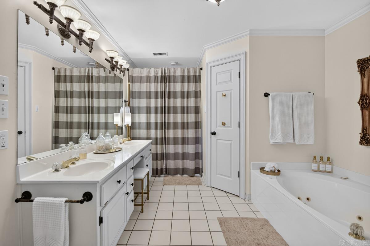 21 Honey Bear Court Property Photo 19