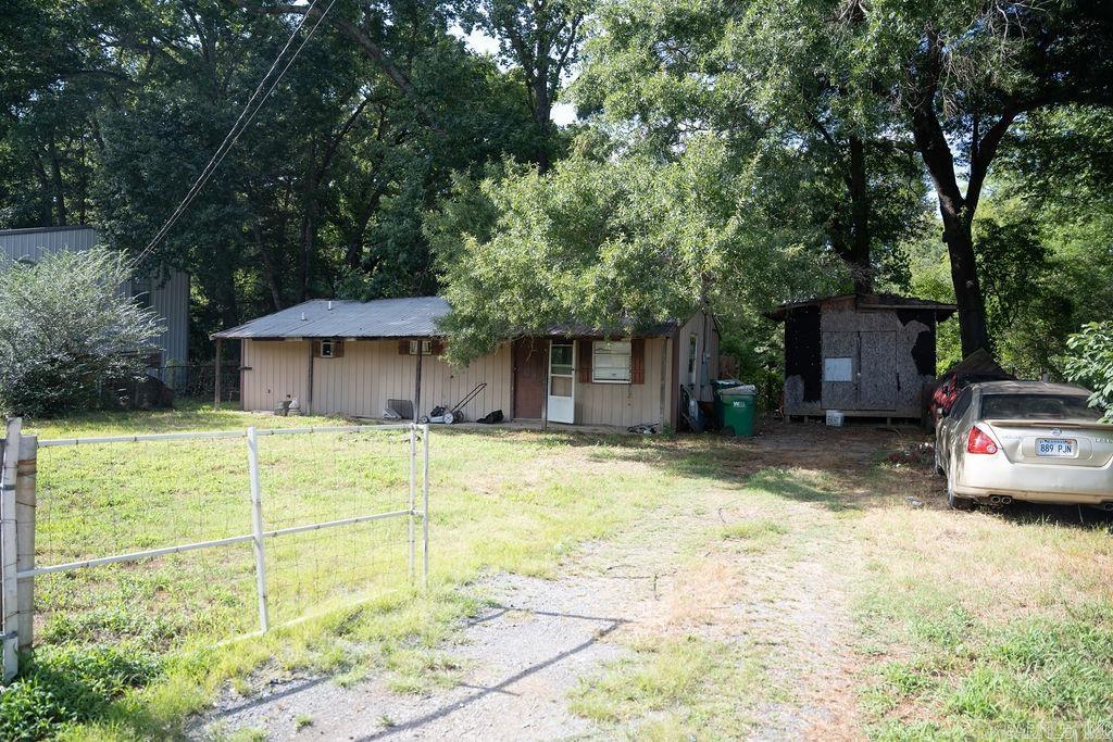 7002 & 7008 W Holtdale Lane Property Photo 15