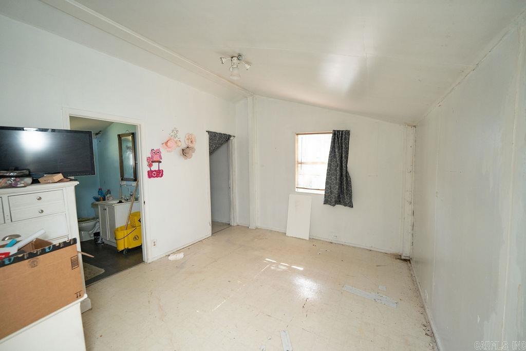 7002 & 7008 W Holtdale Lane Property Photo 17