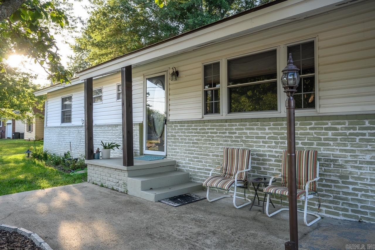 1301 Reeves Ave Property Photo 4