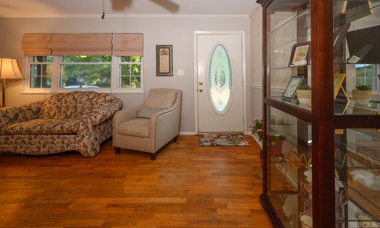 1301 Reeves Ave Property Photo 7