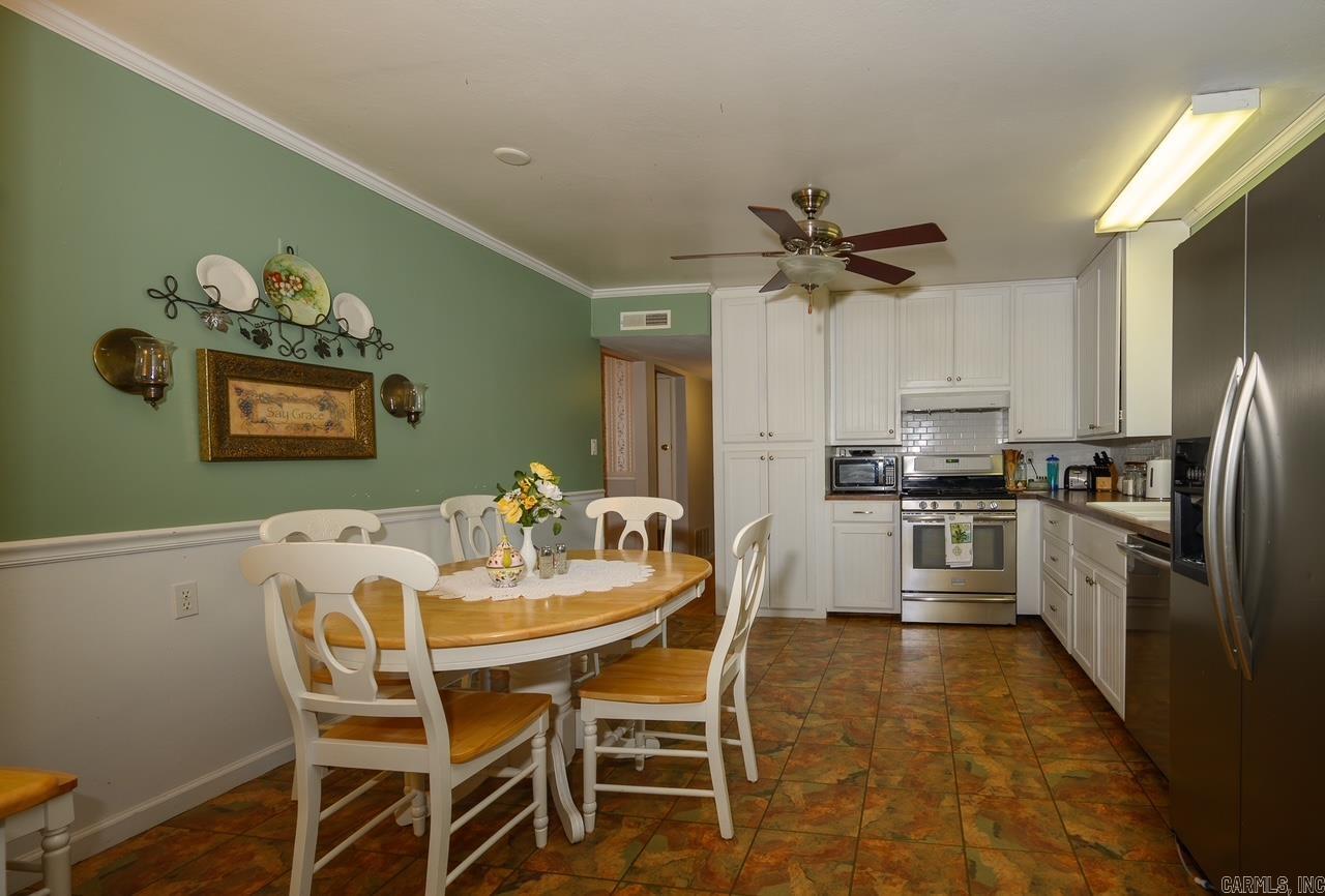 1301 Reeves Ave Property Photo 12